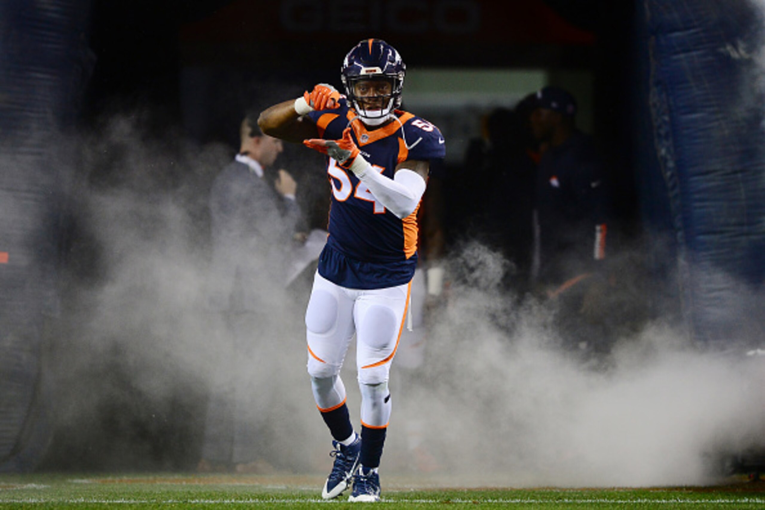 DENVER, CO - OCTOBER 24:  Inside linebacker Brandon Marshall #54 of the Denver Broncos is introduced before the game against the Houston Texansat Sports Authority Field at Mile High on October 24, 2016 in Denver, Colorado. (Photo by Dustin Bradford/Getty 