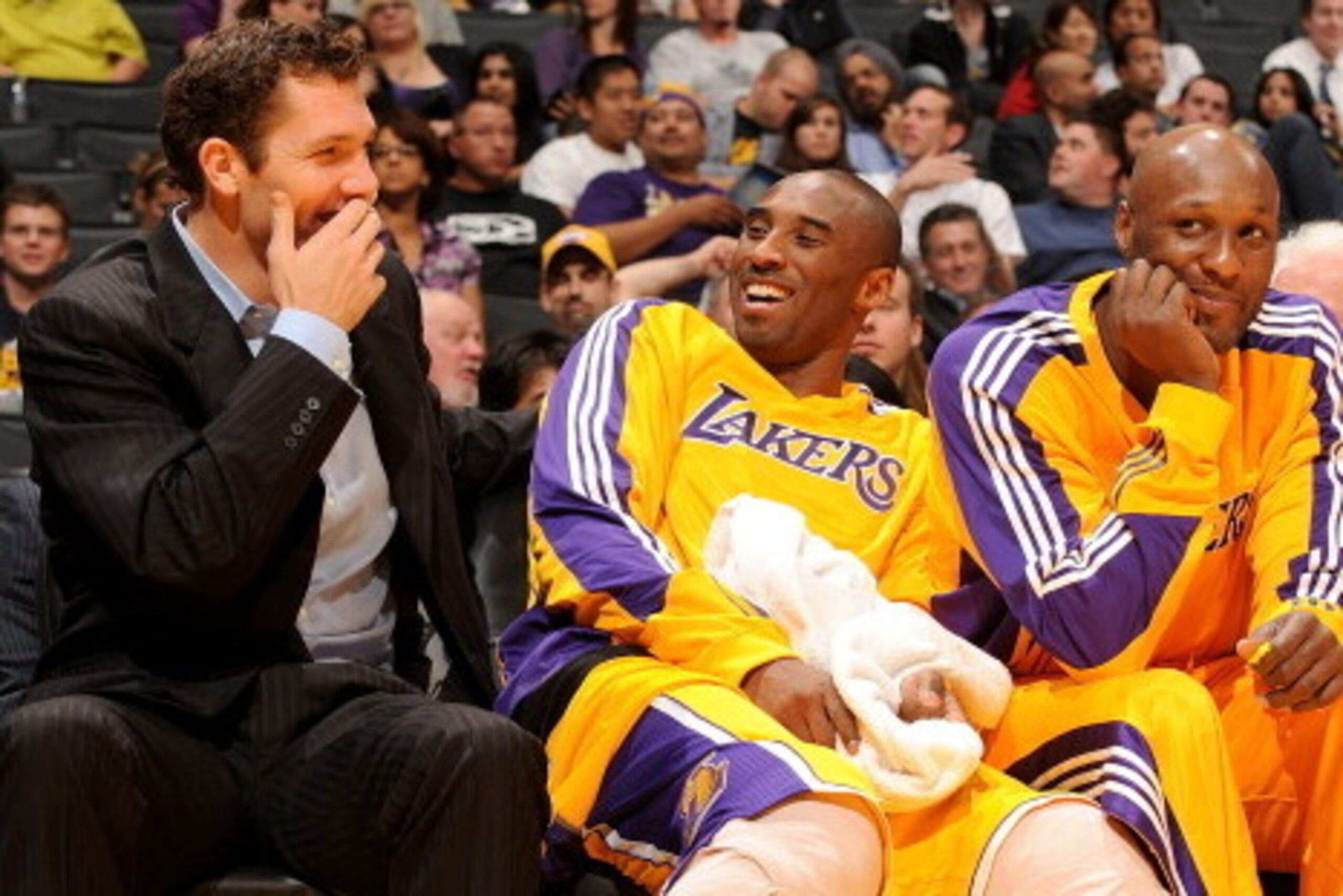 LOS ANGELES - NOVEMBER 2:  (L-R) Luke Walton #4, Kobe Bryant #24, Lamar Odom #7 and Steve Blake #5 of the Los Angeles Lakers share a laugh on the bench during the game against the Memphis Grizzlies at Staples Center on November 2, 2010 in Los Angeles, Cal