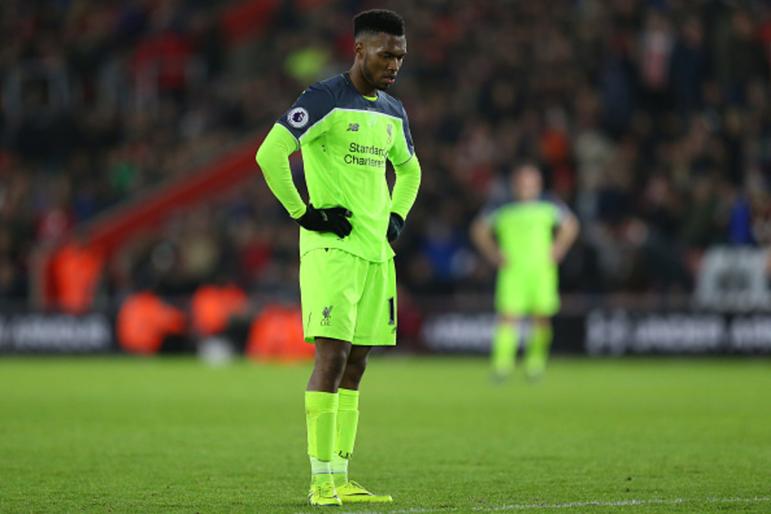 SOUTHAMPTON, ENGLAND - JANUARY 11:  Daniel Sturridge of Liverpool stands dejected after the EFL Cup semi-final first leg match between Southampton and Liverpool at St Mary's Stadium on January 11, 2017 in Southampton, England. (Photo by Catherine Ivill - 
