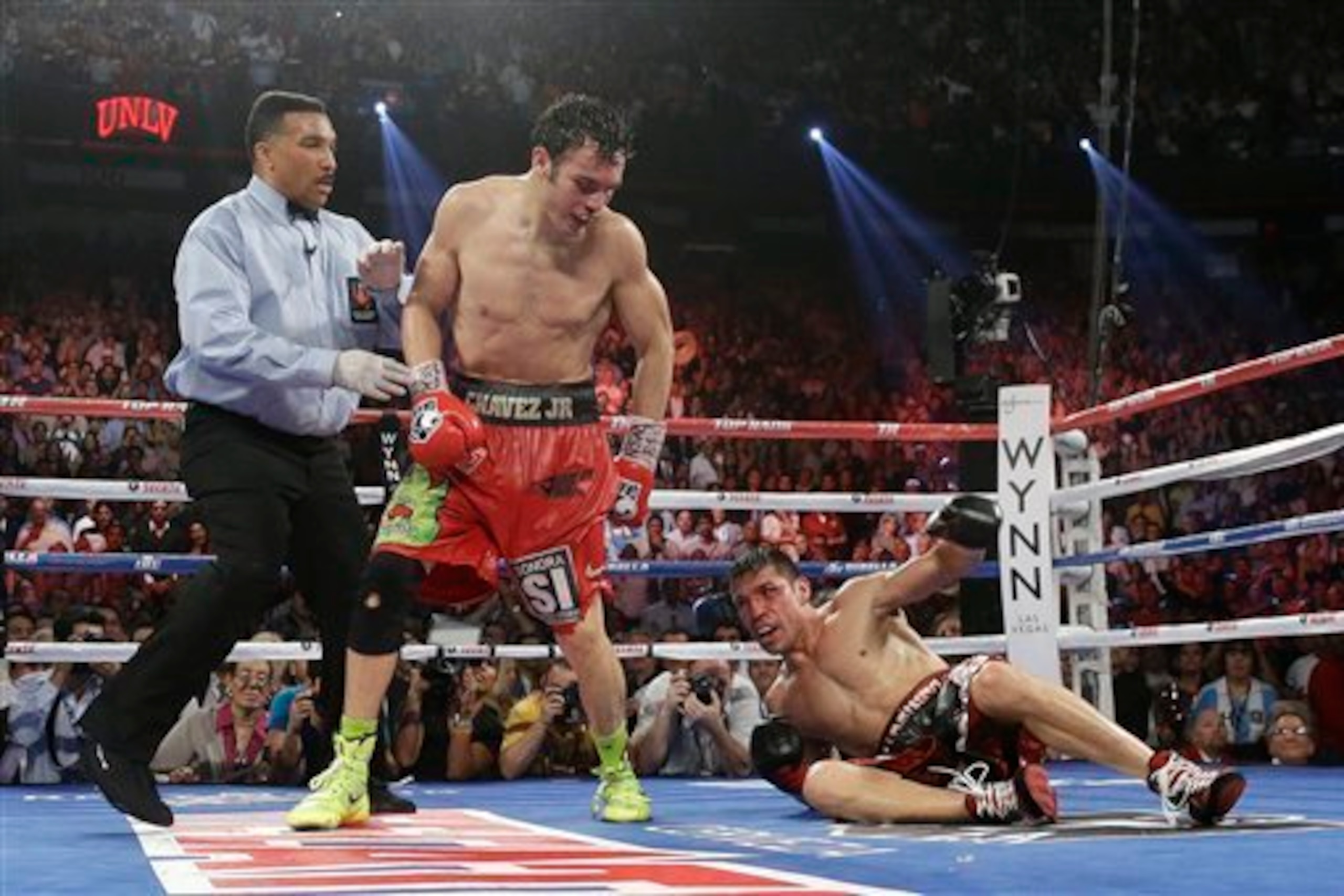 Chavez Jr. almost did the unthinkable against Martinez.