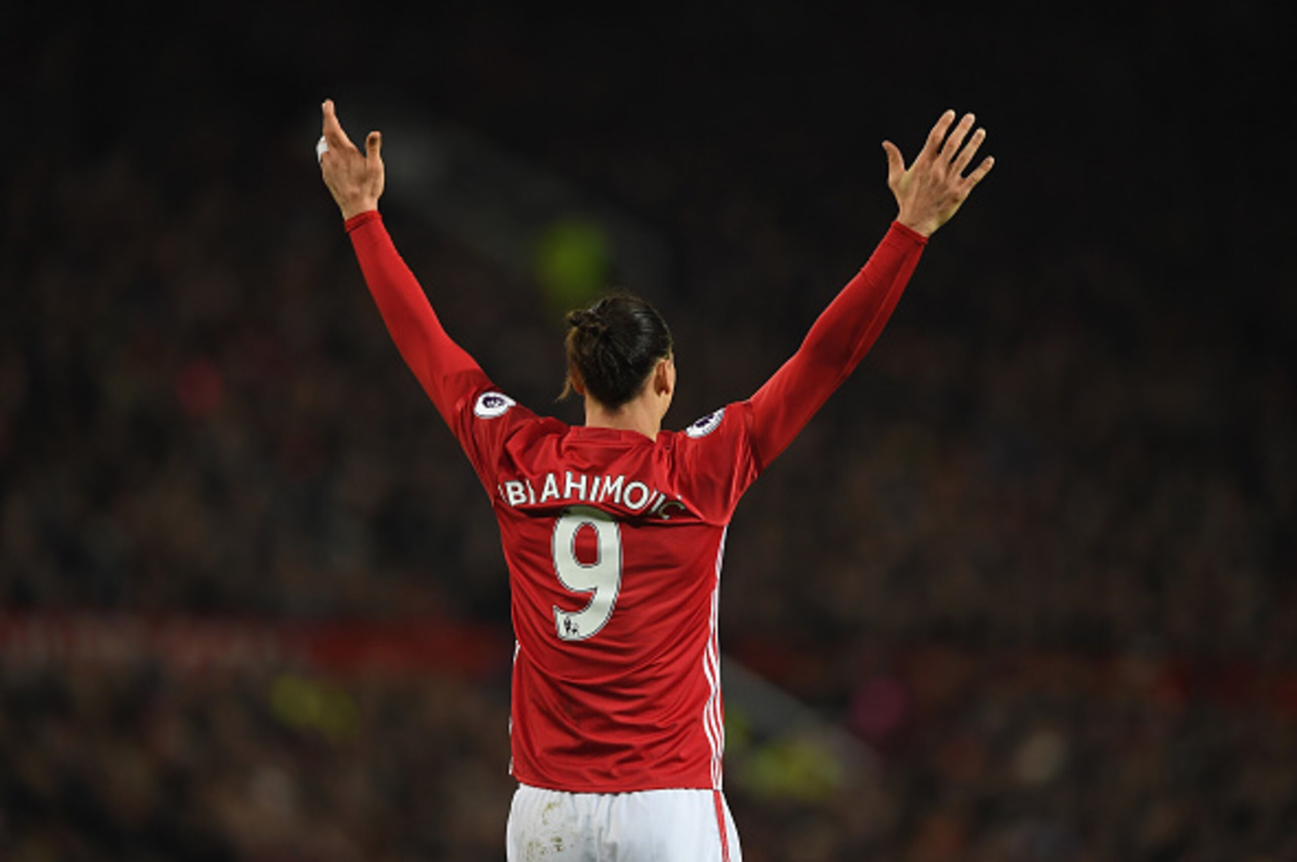 MANCHESTER, ENGLAND - JANUARY 15:  Zlatan Ibrahimovic of Manchester United gestures during the Premier League match between Manchester United and Liverpool at Old Trafford on January 15, 2017 in Manchester, England.  (Photo by Mike Hewitt/Getty Images)