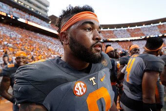 KNOXVILLE, TN - SEPTEMBER 24: Derek Barnett #9 of the Tennessee Volunteers looks on against the Florida Gators during the game at Neyland Stadium on September 24, 2016 in Knoxville, Tennessee. Tennessee defeated Florida 38-28. (Photo by Joe Robbins/Getty 