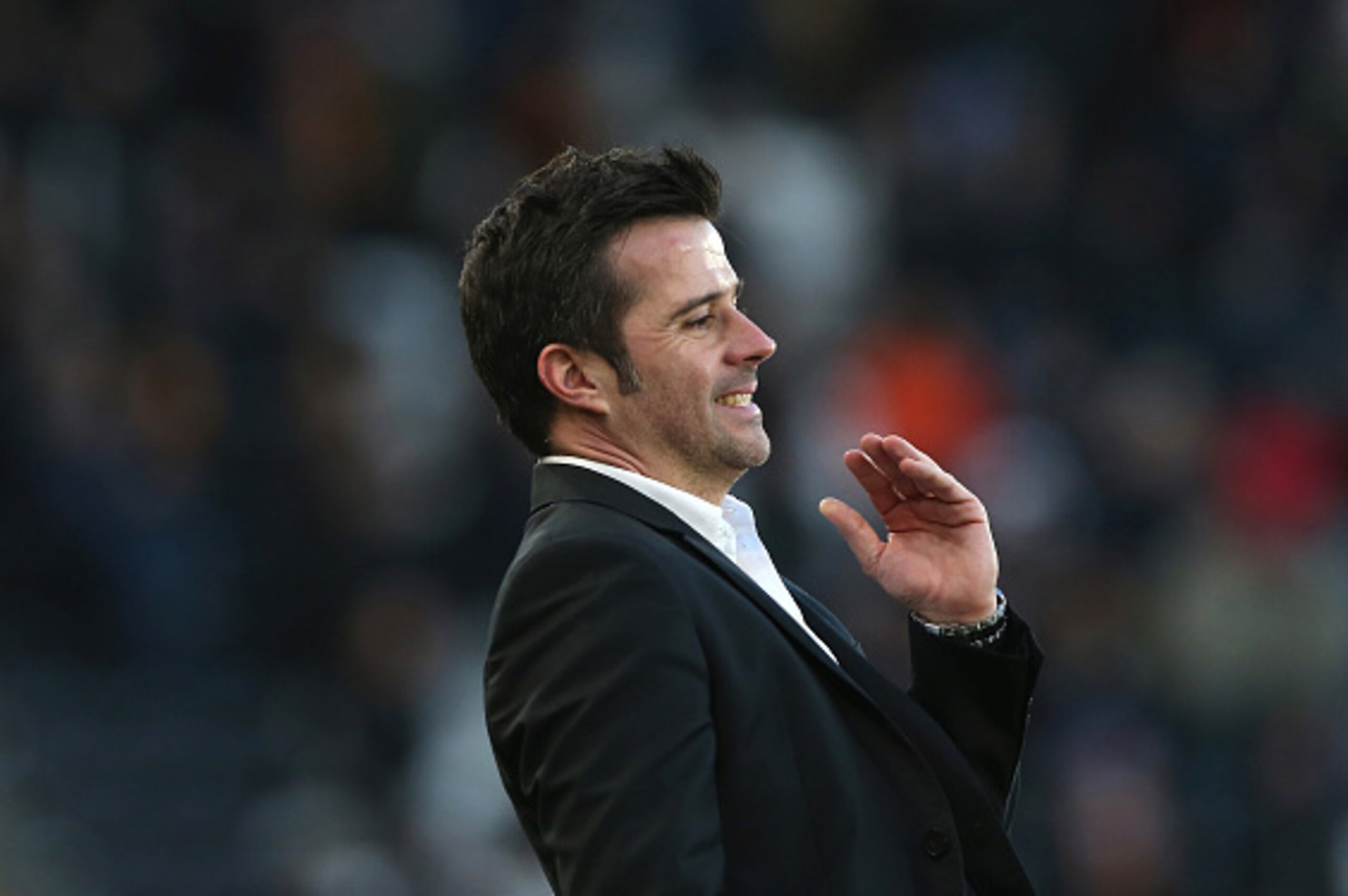 HULL, ENGLAND - JANUARY 14: Marco Silva, Manager of Hull City reacts during the Premier League match between Hull City and AFC Bournemouth at KCOM Stadium on January 14, 2017 in Hull, England.  (Photo by Nigel Roddis/Getty Images)