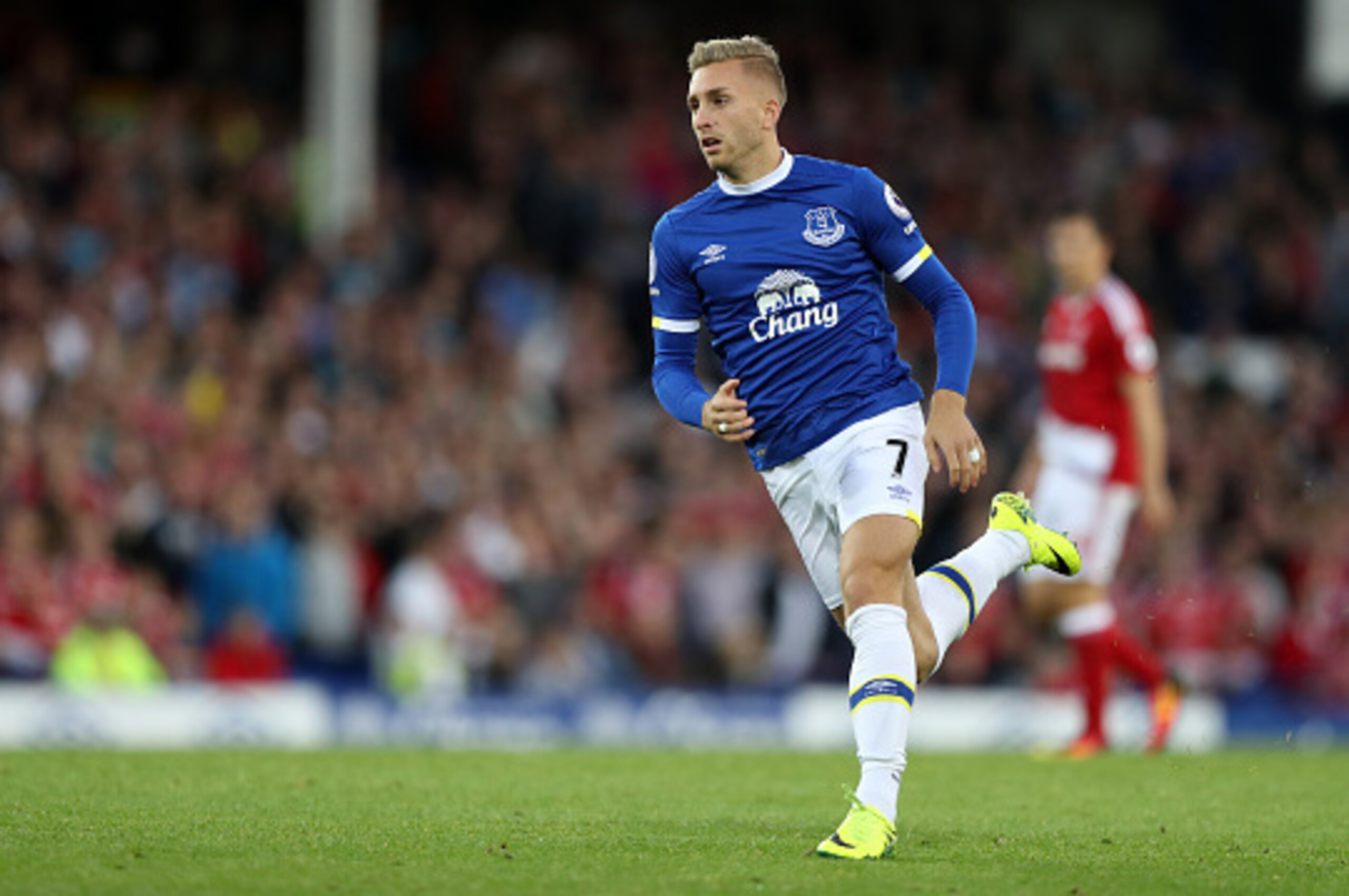 LIVERPOOL, ENGLAND - SEPTEMBER 17:  Gerard Deulofeu of Everton during the Premier League match between Everton and Middlesbrough at Goodison Park on September 17, 2016 in Liverpool, England. (Photo by Lynne Cameron/Getty Images)