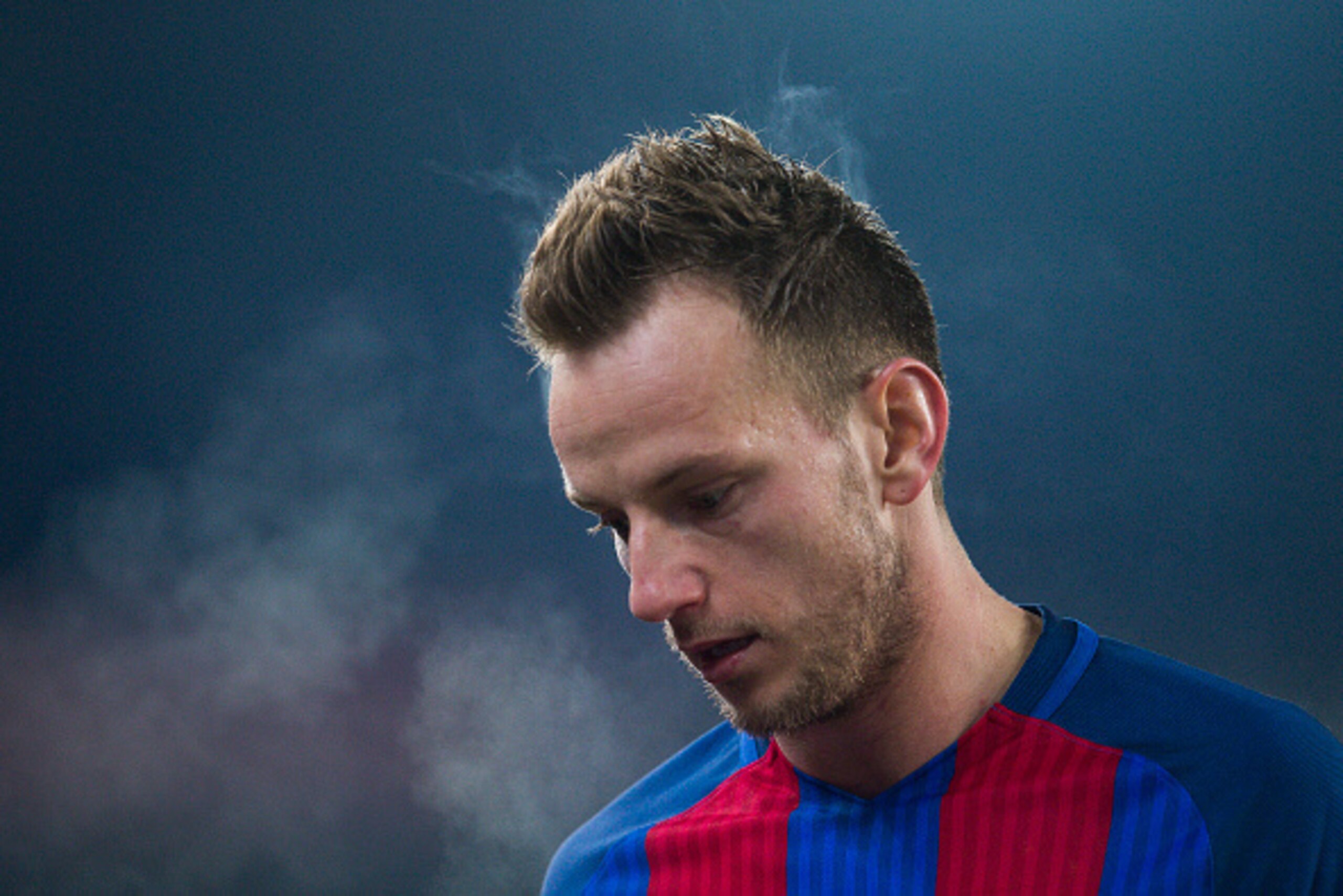 SAN SEBASTIAN, SPAIN - JANUARY 19:  Ivan Rakitic of FC Barcelona reacts during the Copa del Rey Quarter Final, First Leg match between Real Sociedad de Futbol and FC Barcelona at Estadio Anoeta on January 19, 2017 in San Sebastian, Spain.  (Photo by Juan 
