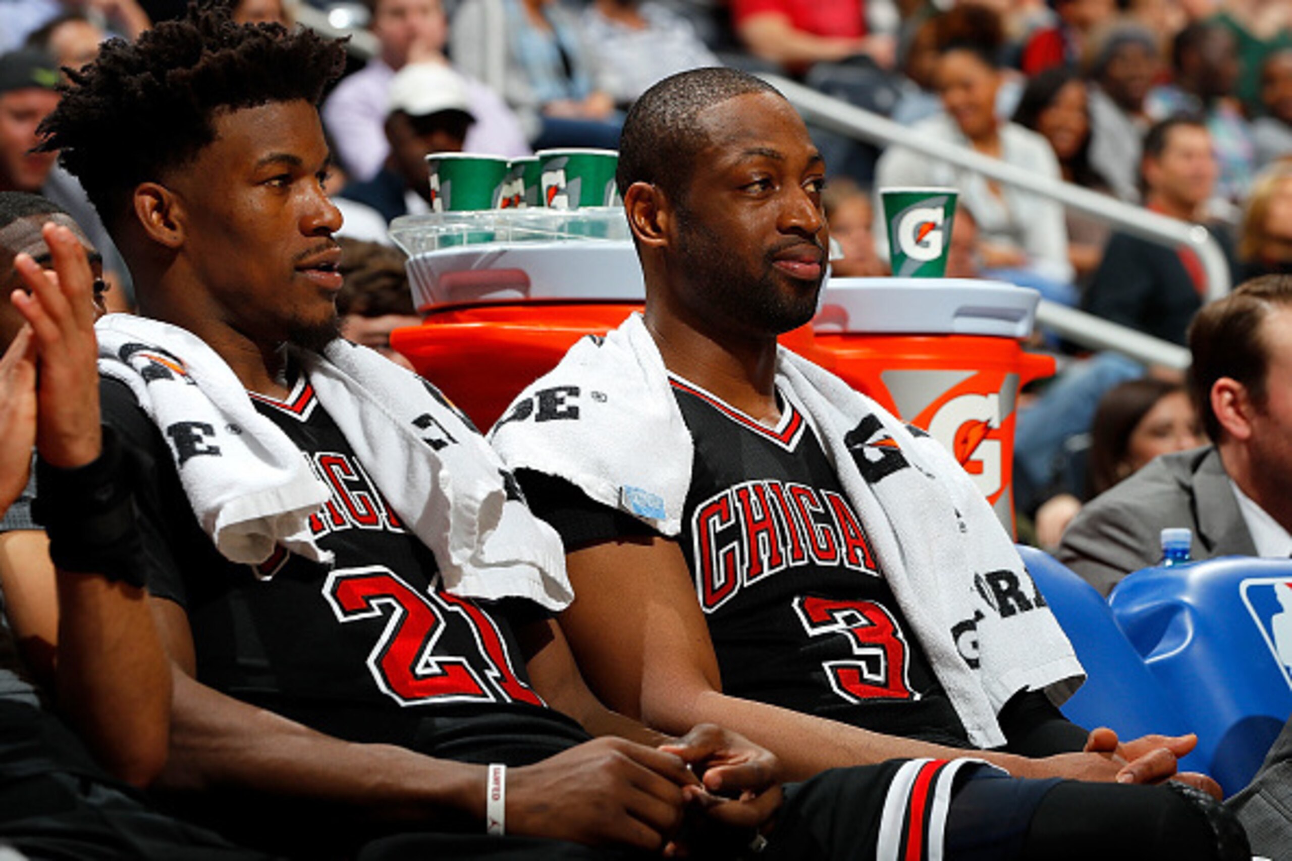 ATLANTA, GA - JANUARY 20: Jimmy Butler #21 and Dwyane Wade #3 of the Chicago Bulls look on from the bench during the game against the Atlanta Hawks at Philips Arena on January 20, 2017 in Atlanta, Georgia. NOTE TO USER User expressly acknowledges and ag ATLANTA, GA - JANUARY 20: Jimmy Butler #21 and Dwyane Wade #3 of the Chicago Bulls look on from the bench during the game against the Atlanta Hawks at Philips Arena on January 20, 2017 in Atlanta, Georgia. NOTE TO USER User expressly acknowledges and ag