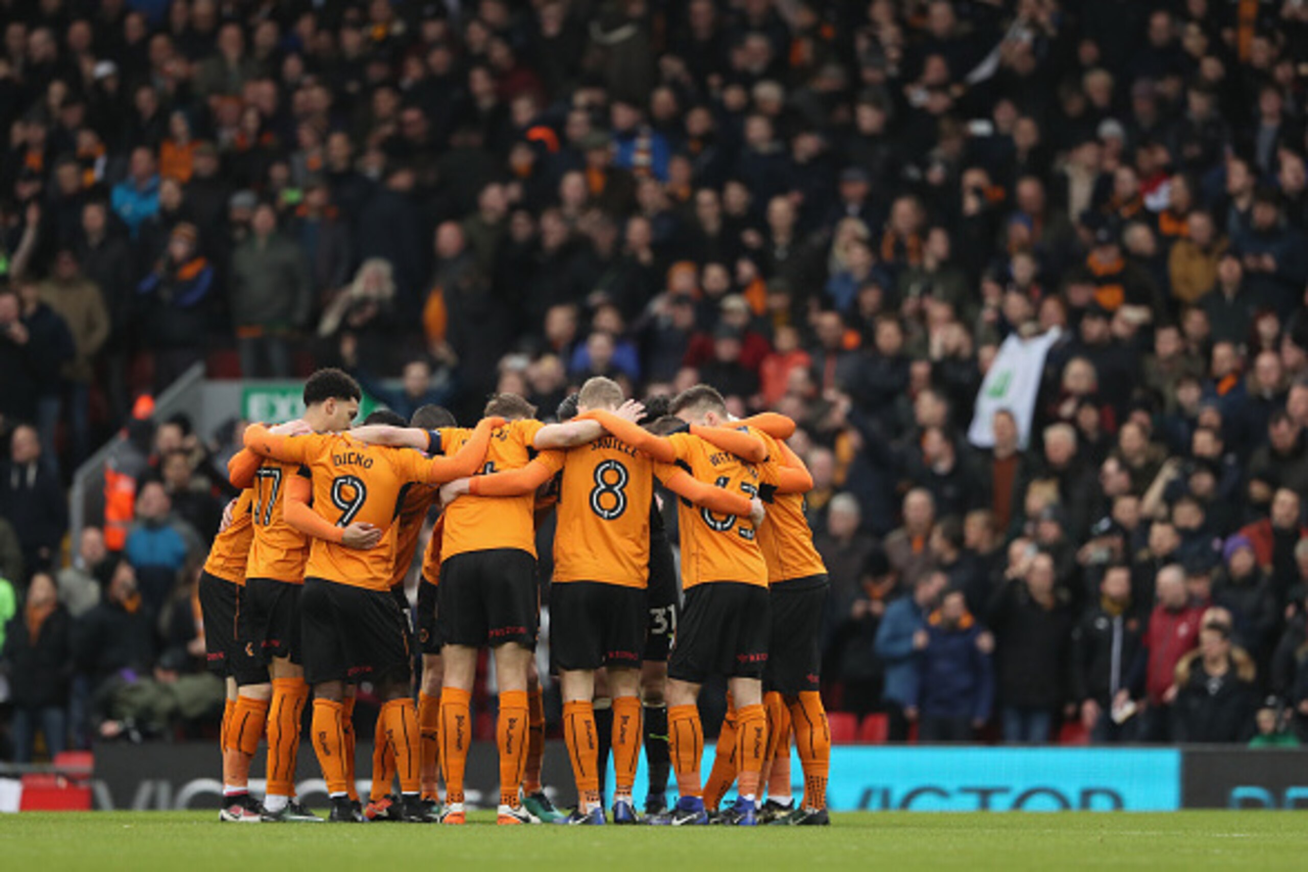 LIVERPOOL, ENGLAND - JANUARY 28: Wolverhampton Wanderers huddle together before kick off during The Emirates FA Cup Fourth Round between Liverpool and Wolverhampton Wanderers at Anfield on January 28, 2017 in Liverpool, England. (Photo by Matthew Ashton -