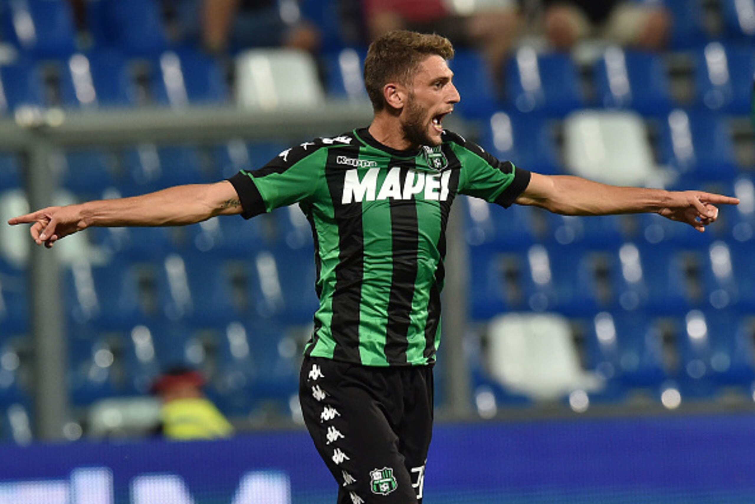 REGGIO NELL'EMILIA, ITALY - AUGUST 18: Domenico Berardi of US Sassuolo during the UEFA Europa League play-off match between US Sassuolo and Fk Crvena Zvezda at Mapei Stadium - Citta' del Tricolore on August 18, 2016 in Reggio nell'Emilia, Italy. (Photo REGGIO NELL'EMILIA, ITALY - AUGUST 18: Domenico Berardi of US Sassuolo during the UEFA Europa League play-off match between US Sassuolo and Fk Crvena Zvezda at Mapei Stadium - Citta' del Tricolore on August 18, 2016 in Reggio nell'Emilia, Italy. (Photo