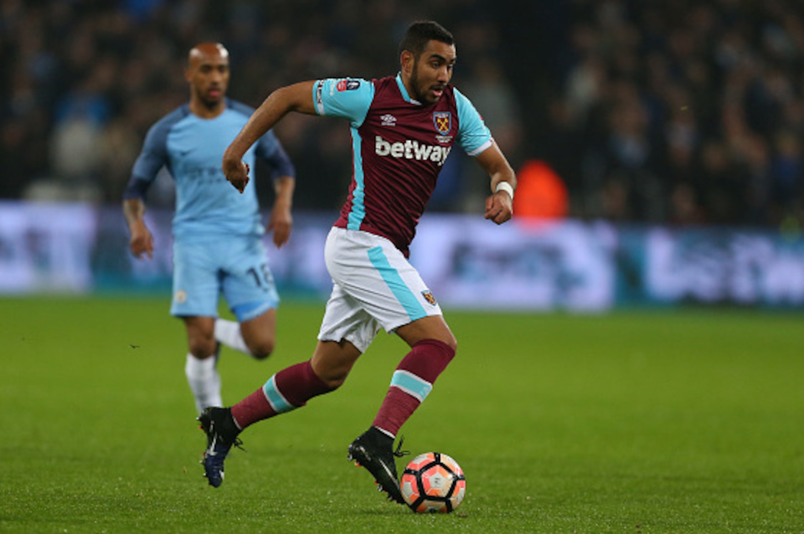 LONDON, ENGLAND - JANUARY 06: Dimitri Payet of West Ham during the Emirates FA Cup Third Round match between West Ham United and Manchester City at London Stadium on January 6, 2017 in London, England. (Photo by Catherine Ivill - AMA/Getty Images)