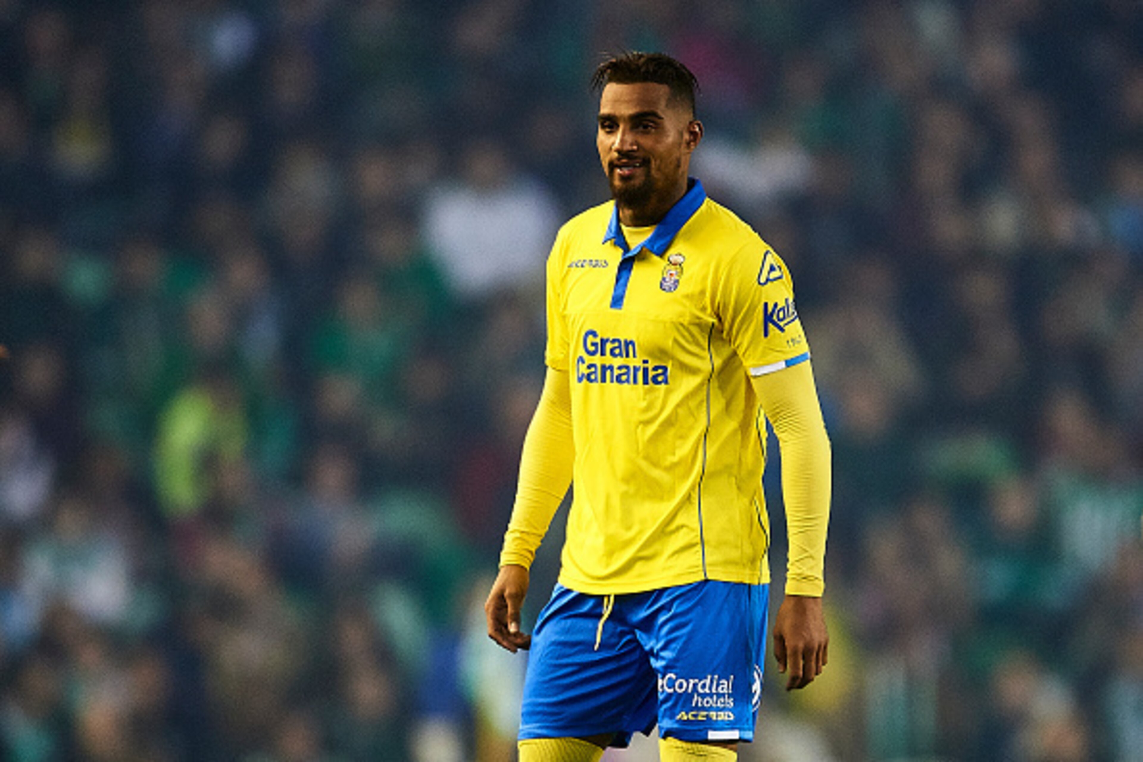 SEVILLE, SPAIN - NOVEMBER 18:  Kevin Prince Boateng of UD Las Palmas looks on during the La Liga match between Real Betis Balompie and UD Las Palmas at Benito Villamarin stadium on November 18, 2016 in Seville, Spain.  (Photo by Aitor Alcalde Colomer/Gett