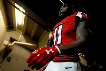 ATLANTA, GA - JANUARY 22:  Wide receiver Julio Jones #11 of the Atlanta Falcons walks through the tunnel before taking on the Green Bay Packers in the NFC Championship Game at the Georgia Dome on January 22, 2017 in Atlanta, Georgia.  (Photo by Kevin C. C