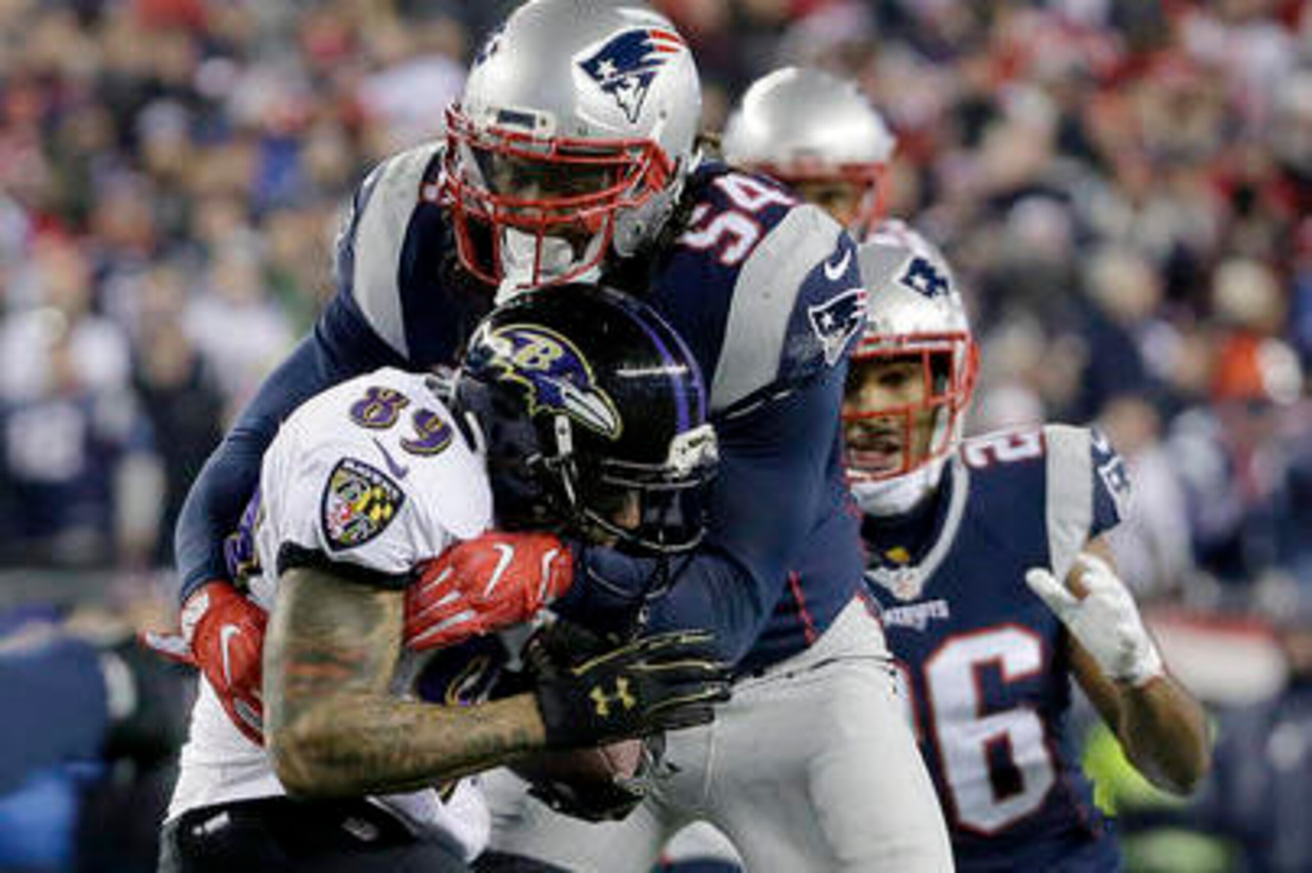Dont'a Hightower leads the top-ranked scoring defense in the league.