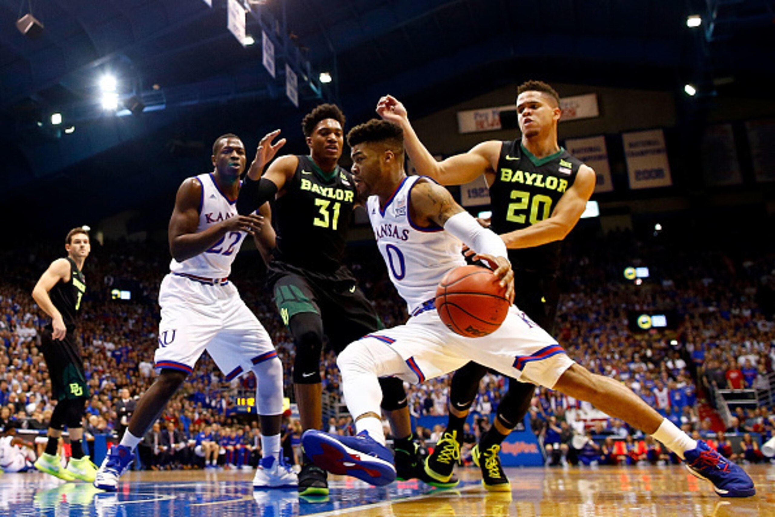 LAWRENCE, KS - FEBRUARY 01:  Frank Mason III #0 of the Kansas Jayhawks drives toward the basket during the game against the Baylor Bears at Allen Fieldhouse on February 1, 2017 in Lawrence, Kansas.  (Photo by Jamie Squire/Getty Images)