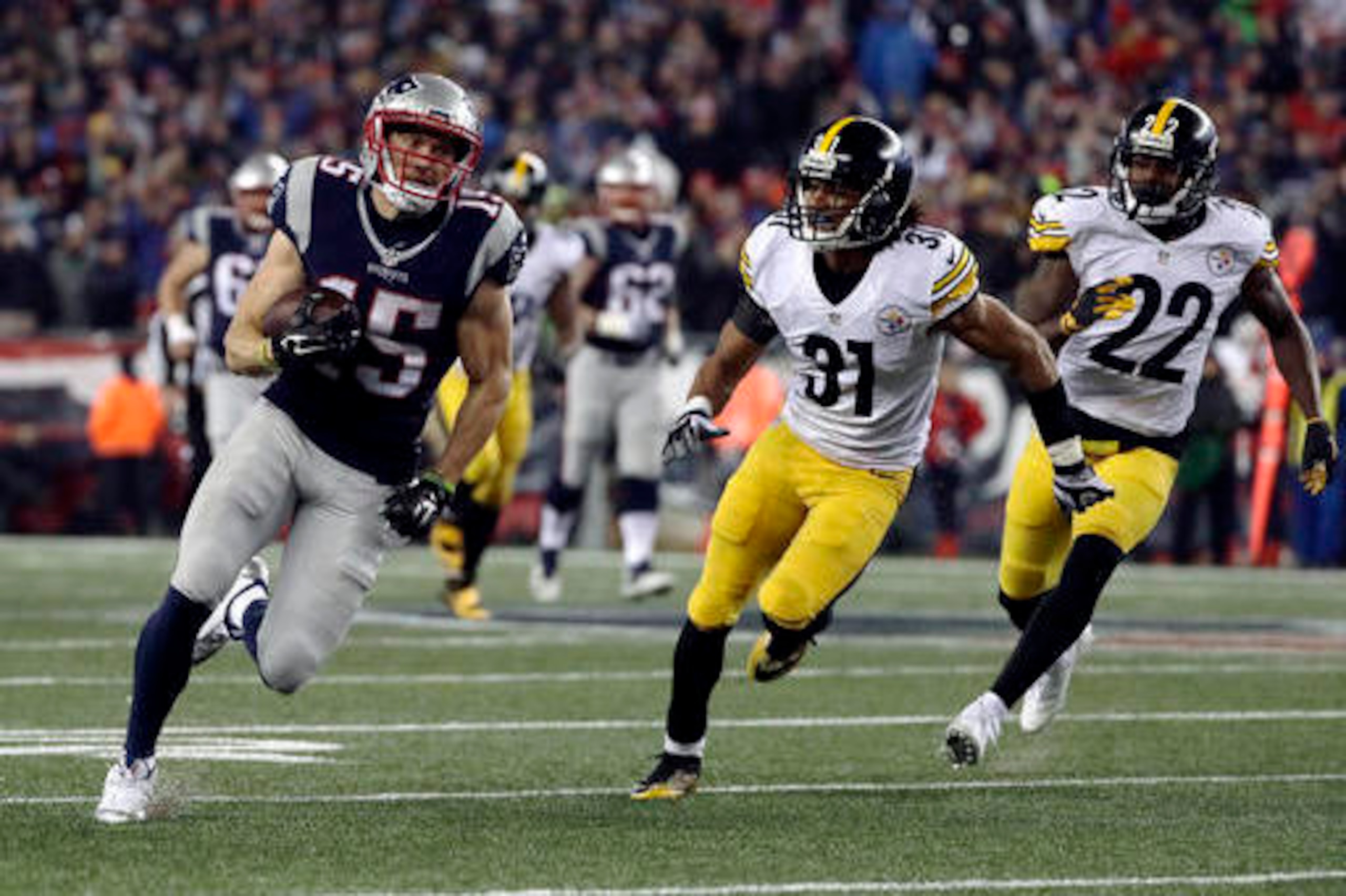 Chris Hogan