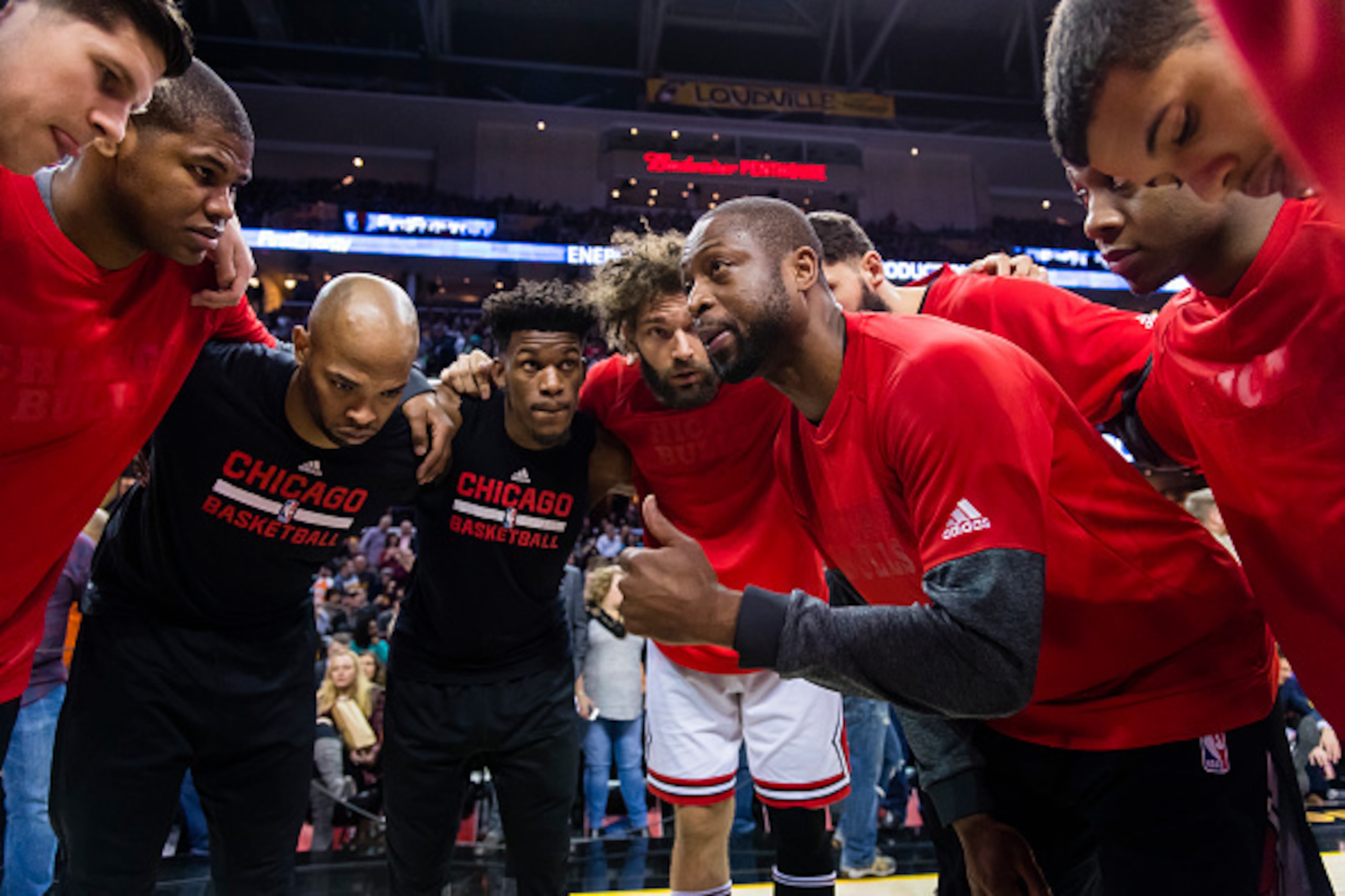 CLEVELAND, OH - JANUARY 4: Dwyane Wade #3 and the Chicago Bulls talk in the huddle prior to the game against the Cleveland Cavaliers at Quicken Loans Arena on January 4, 2017 in Cleveland, Ohio. NOTE TO USER: User expressly acknowledges and agrees that, b
