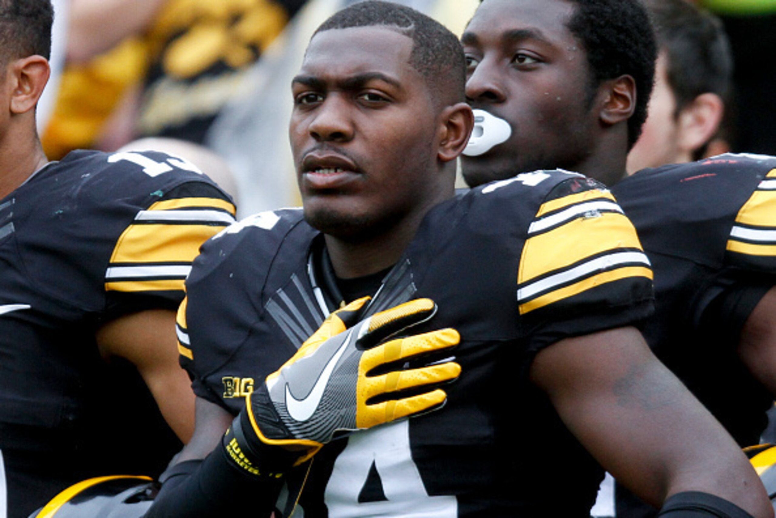 IOWA CITY, IOWA- OCTOBER 1: Defensive back Desmond King #14 of the Iowa Hawkeyes before the match-up against the Northwestern Wildcats on October 1, 2016 at Kinnick Stadium in Iowa City, Iowa. (Photo by Matthew Holst/Getty Images) IOWA CITY, IOWA- OCTOBER 1: Defensive back Desmond King #14 of the Iowa Hawkeyes before the match-up against the Northwestern Wildcats on October 1, 2016 at Kinnick Stadium in Iowa City, Iowa. (Photo by Matthew Holst/Getty Images)