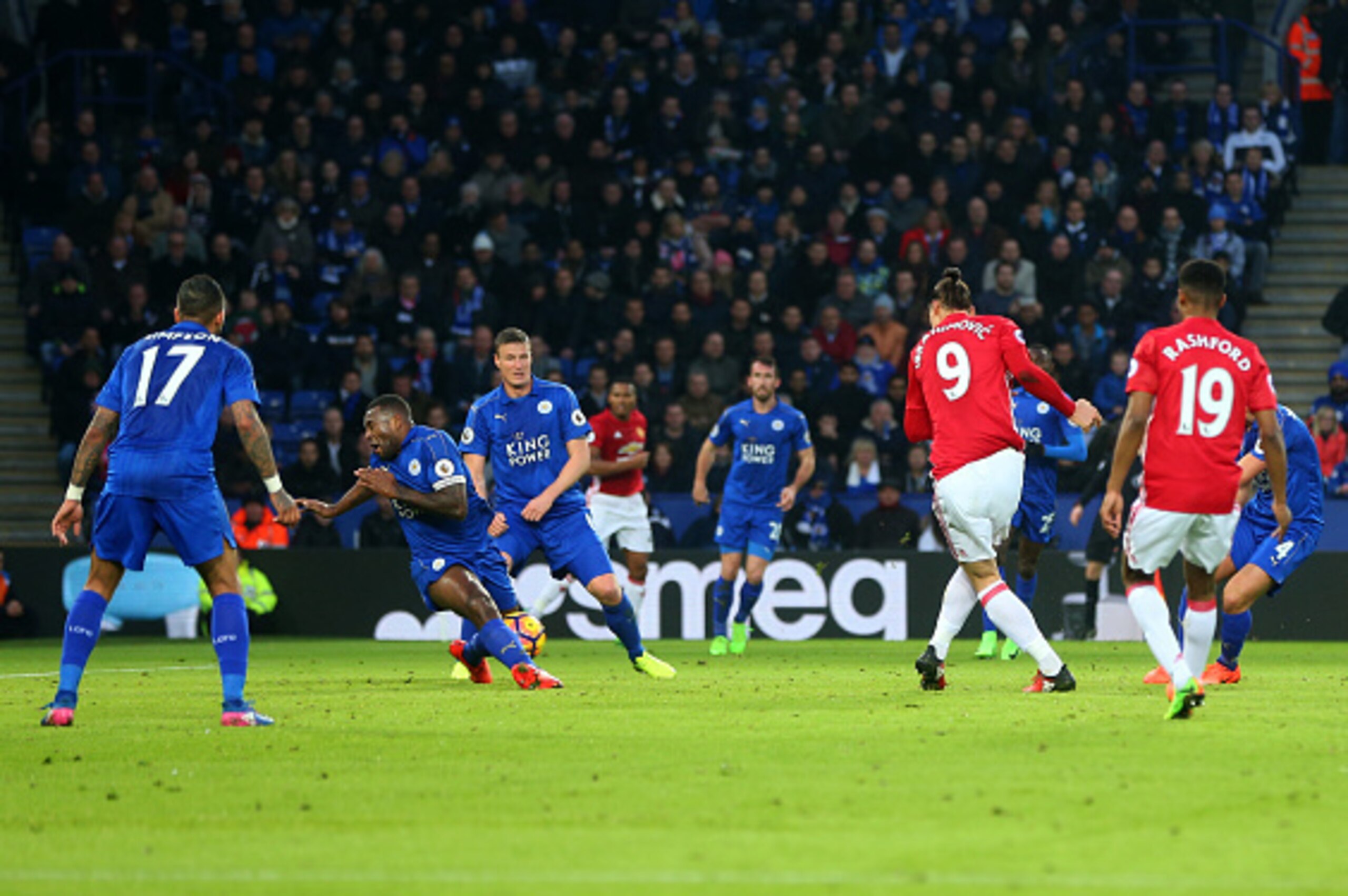 LEICESTER, ENGLAND - FEBRUARY 05: Zlatan Ibrahimovic of Manchester United scores a goal to make it 0-2 during the Premier League match between Leicester City and Manchester United at The King Power Stadium on February 5, 2017 in Leicester, England. (Photo LEICESTER, ENGLAND - FEBRUARY 05: Zlatan Ibrahimovic of Manchester United scores a goal to make it 0-2 during the Premier League match between Leicester City and Manchester United at The King Power Stadium on February 5, 2017 in Leicester, England. (Photo