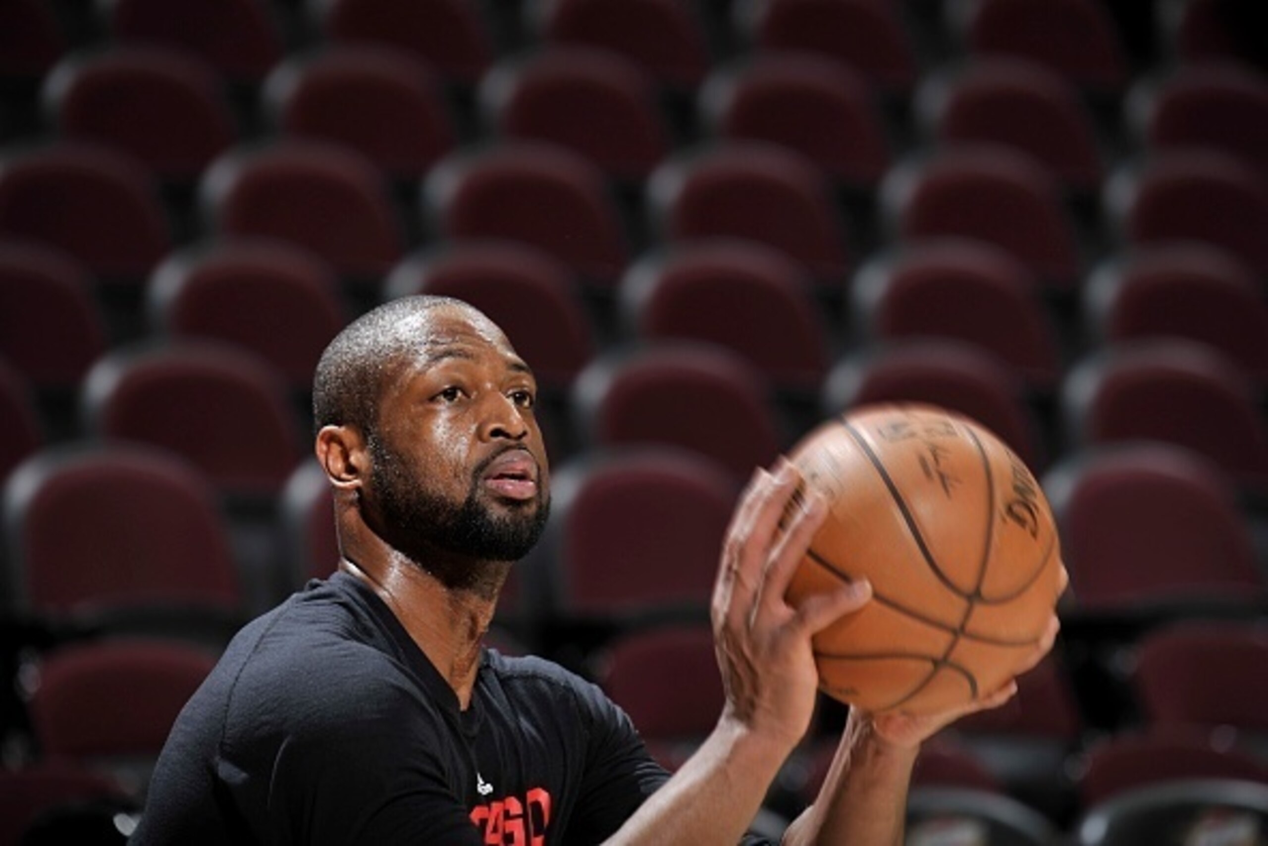 CLEVELAND, OH - JANUARY 4:  Dwyane Wade #3 of the Chicago Bulls warms up before a game against the Cleveland Cavaliers on January 4, 2017 at Quicken Loans Arena in Cleveland, Ohio. NOTE TO USER: User expressly acknowledges and agrees that, by downloading 