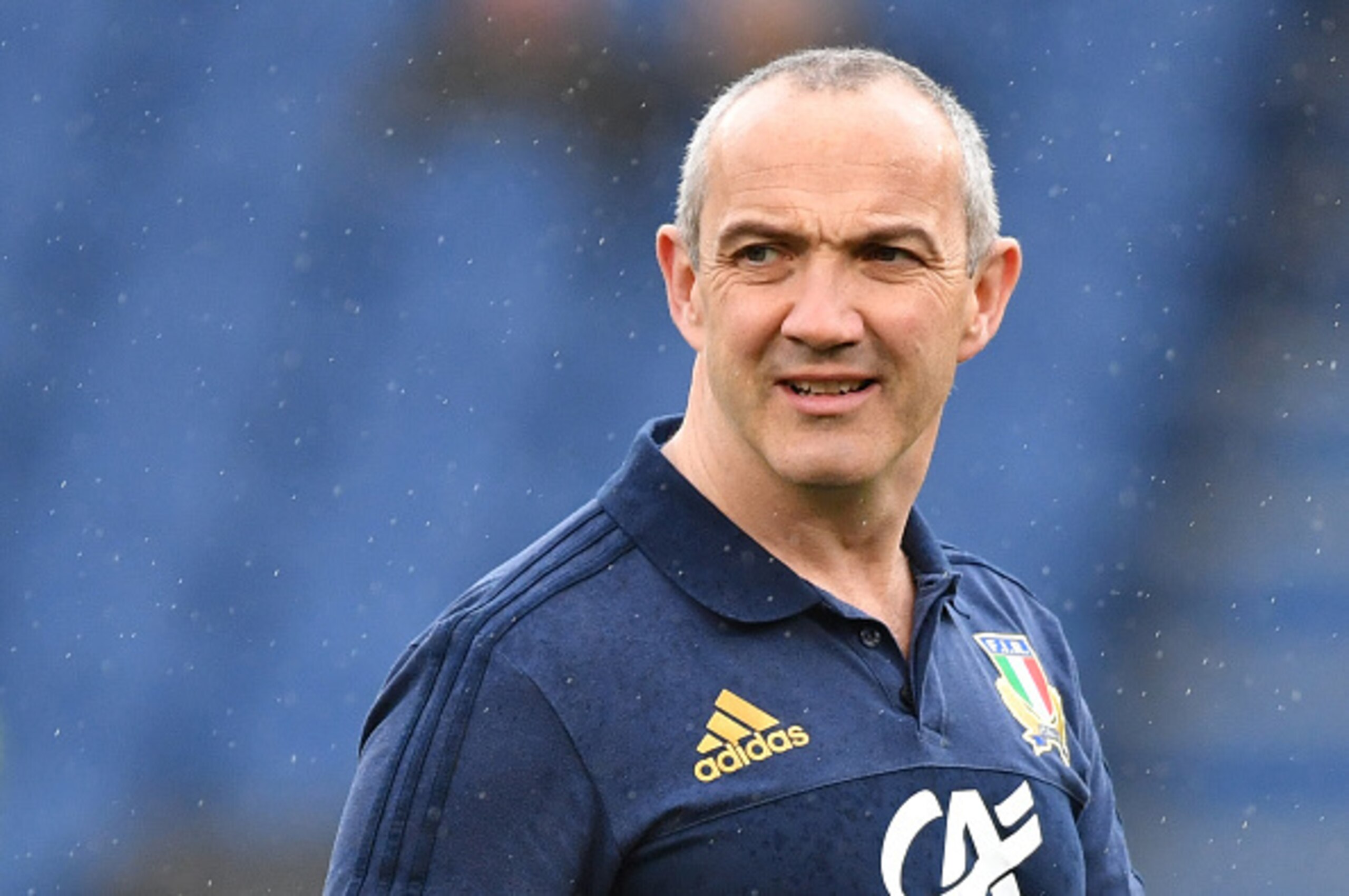 Italy's coach Conor O'Shea looks on before the Six Nations international rugby union match Italys vs Wales on February 5, 2017 at the Stadio Olimpico in Rome.  / AFP / Alberto PIZZOLI        (Photo credit should read ALBERTO PIZZOLI/AFP/Getty Images)