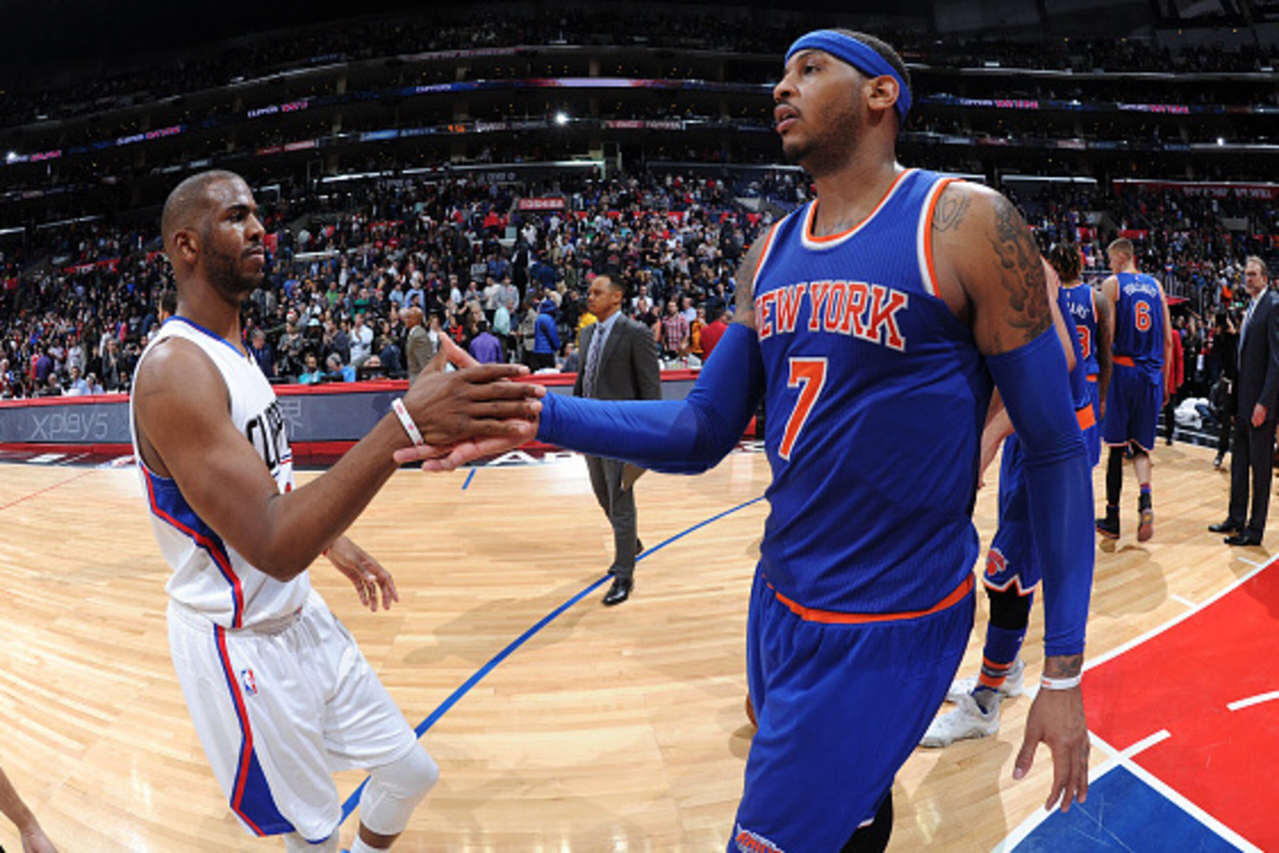 LOS ANGELES, CA - MARCH 11:  Chris Paul #3 of the Los Angeles Clippers and Carmelo Anthony #7 of the New York Knicks shake hands after the game on March 11, 2016 at STAPLES Center in Los Angeles, California. NOTE TO USER: User expressly acknowledges and a