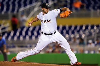 MIAMI, FL - SEPTEMBER 20: Jose Fernandez #16 of the Miami Marlins pitches during the game against the Washington Nationals at Marlins Park on September 20, 2016 in Miami, Florida. (Photo by Rob Foldy/Getty Images)