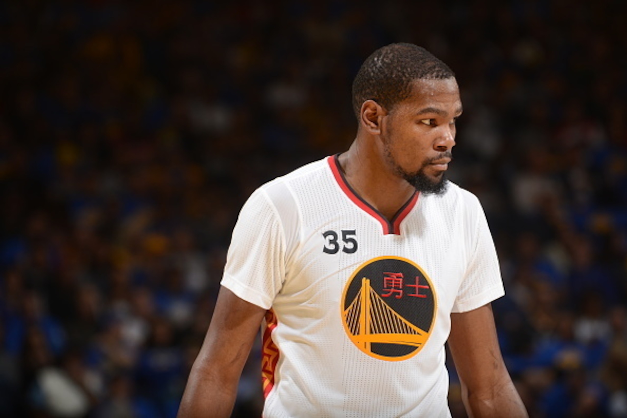 OAKLAND, CA - FEBRUARY 8:  Kevin Durant #35 of the Golden State Warriors looks on during the game against the Chicago Bulls on February 8, 2017 at ORACLE Arena in Oakland, California. NOTE TO USER: User expressly acknowledges and agrees that, by downloadi