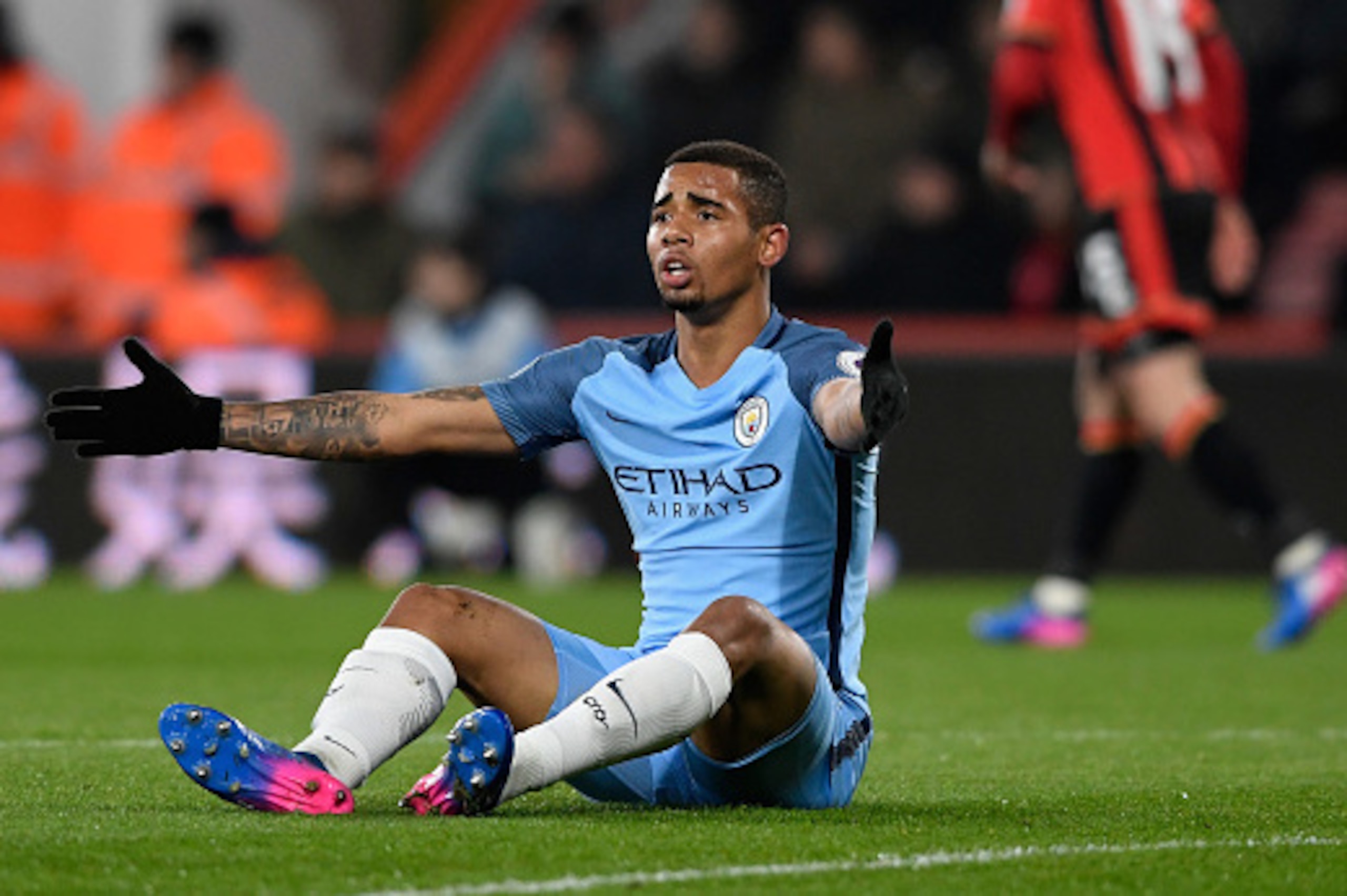 BOURNEMOUTH, ENGLAND - FEBRUARY 13:  Gabriel Jesus of Manchester City reacts after being pulled back attempting to break through the Bournemouth defence during the Premier League match between AFC Bournemouth and Manchester City at Vitality Stadium on Feb