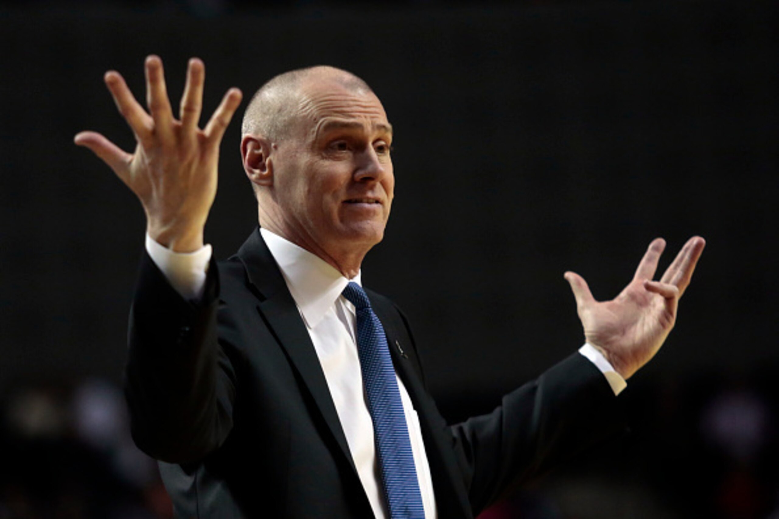 Dallas Mavericks coach Rick Carlisle gestures during an NBA Global Games match against the Phoenix Suns at the Mexico City Arena, on January 12, 2017, in Mexico City. / AFP / PEDRO PARDO        (Photo credit should read PEDRO PARDO/AFP/Getty Images)