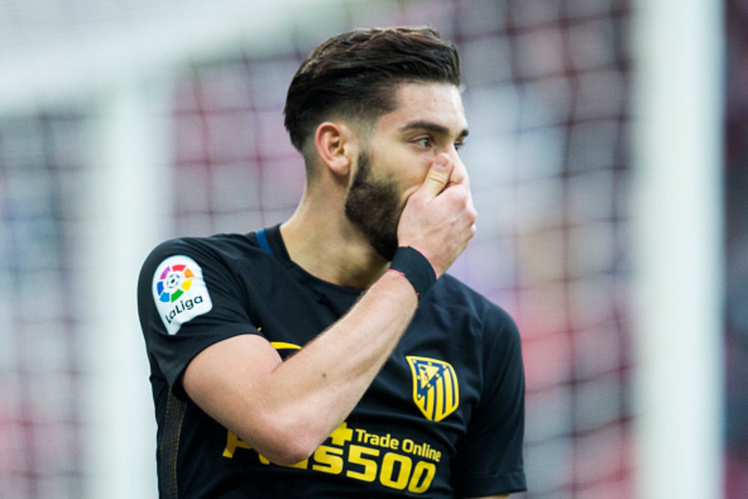 BILBAO, SPAIN - JANUARY 22:  Yannick Ferreira-Carrasco of Atletico Madrid reacts during the La Liga match between Athletic Club Bilbao and Atletico Madrid at San Mames Stadium on January 22, 2017 in Bilbao, Spain.  (Photo by Juan Manuel Serrano Arce/Getty