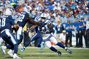 NASHVILLE, TN - OCTOBER 23: Erik Walden #93 of the Indianapolis Colts in action against the Tennessee Titans during the game at Nissan Stadium on October 23, 2016 in Nashville, Tennessee. The Colts defeated the Titans 34-26. (Photo by Joe Robbins/Getty Im