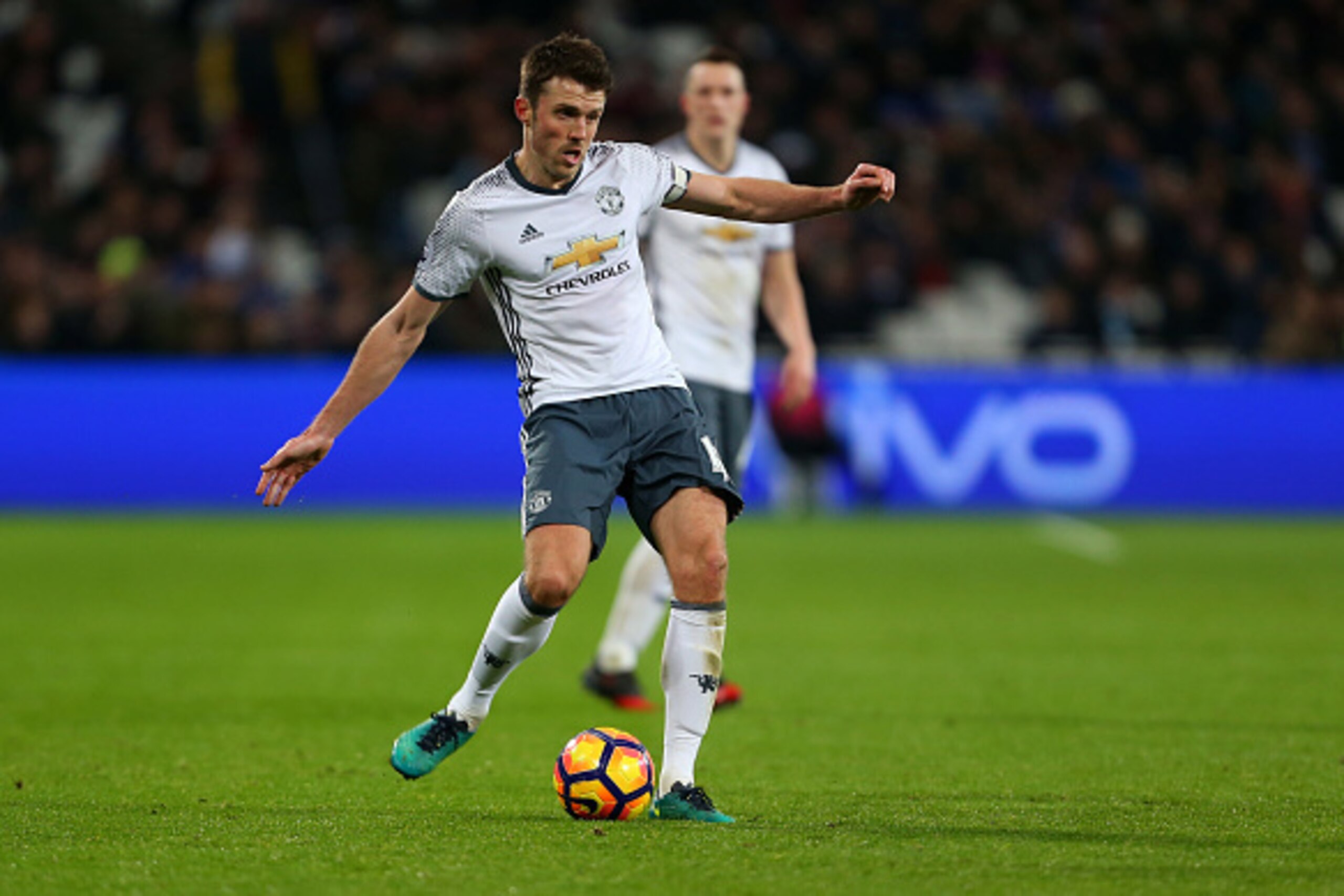 STRATFORD, ENGLAND - JANUARY 02: Michael Carrick of Manchester United during the Premier League match between West Ham United and Manchester United at London Stadium on January 2, 2017 in Stratford, England. (Photo by Catherine Ivill - AMA/Getty Images)