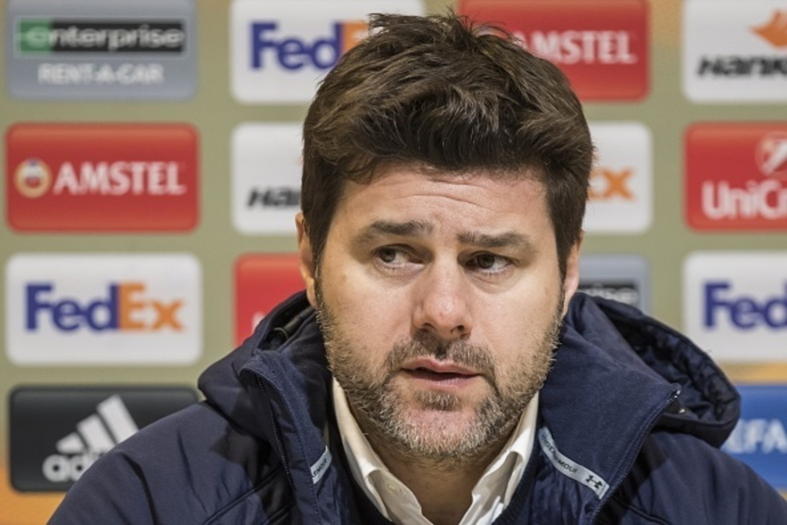 coach Mauricio Pochettino of Tottenham Hotspur FCduring the UEFA Europa League round of 16 match between KAA Gent and Tottenham Hotspur FC on February 16, 2017 at the Ghelamco Arena in Gent, Belgium.(Photo by VI Images via Getty Images)
