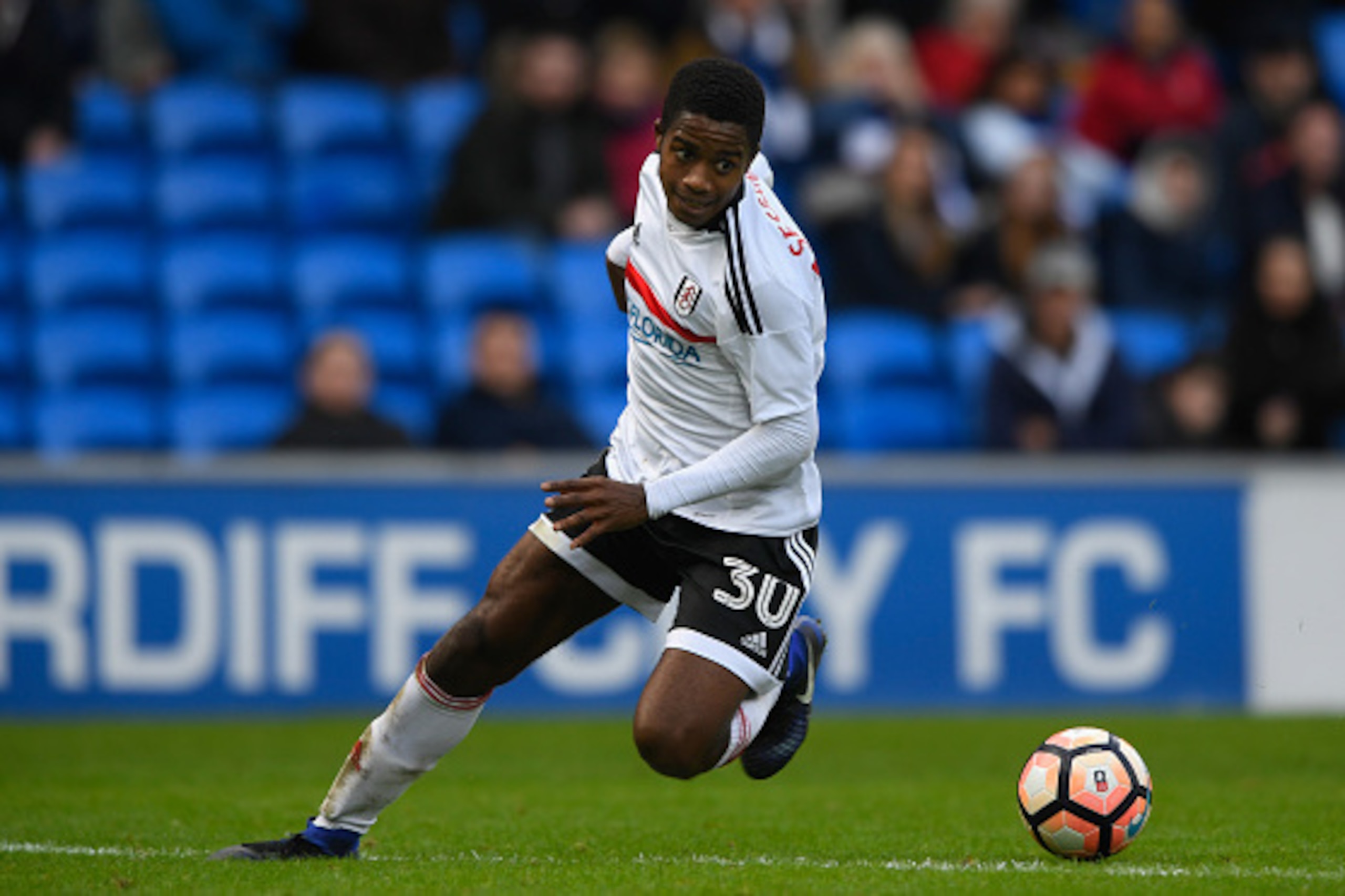 CARDIFF, WALES - JANUARY 08:  Fulham winger Ryan Sessegnon in action during the Emirates FA Cup Third Round match between Cardiff City and Fulham at Cardiff City Stadium on January 8, 2017 in Cardiff, Wales.  (Photo by Stu Forster/Getty Images)