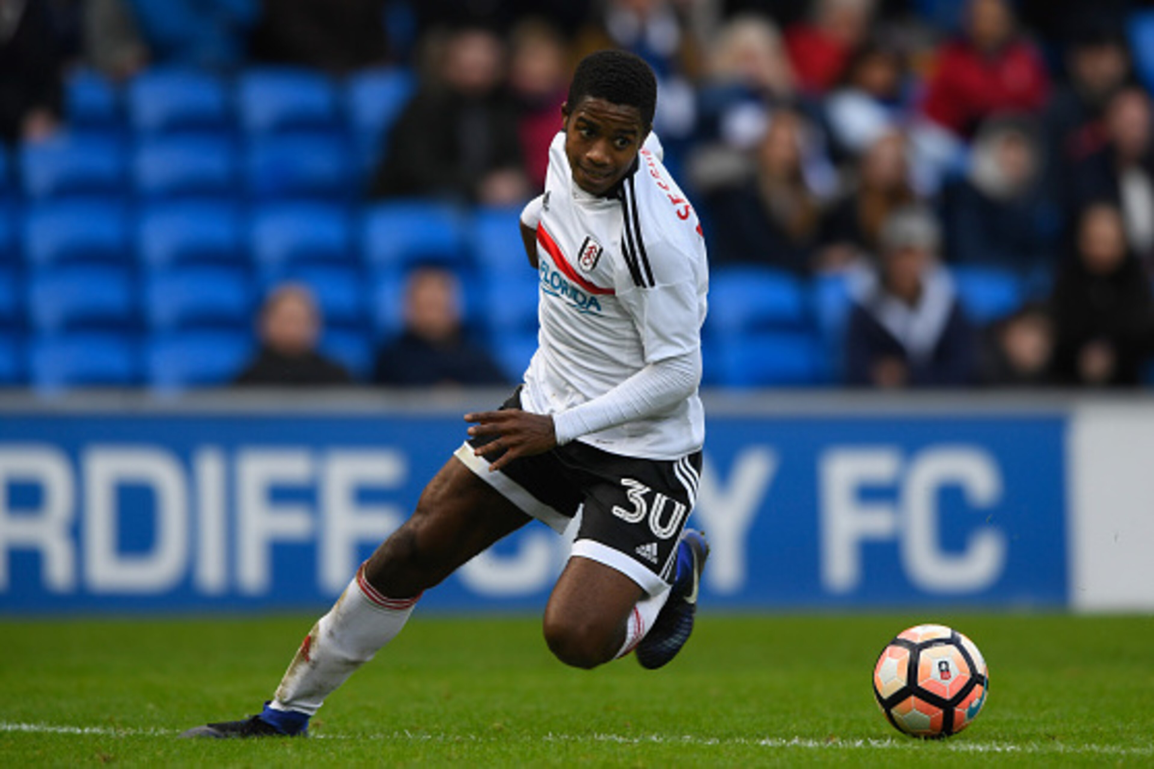 CARDIFF, WALES - JANUARY 08:  Fulham winger Ryan Sessegnon in action during the Emirates FA Cup Third Round match between Cardiff City and Fulham at Cardiff City Stadium on January 8, 2017 in Cardiff, Wales.  (Photo by Stu Forster/Getty Images)
