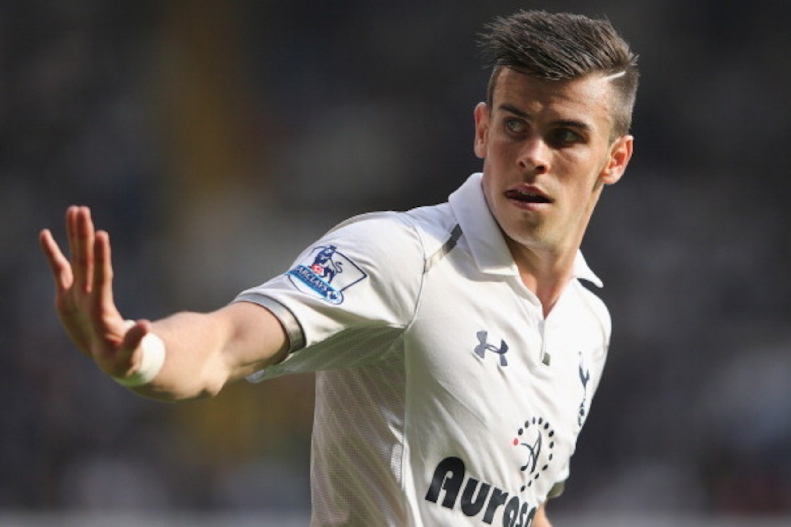 LONDON, ENGLAND - MAY 19:  Gareth Bale of Tottenham Hotspur during the Barclays Premier League match between Tottenham Hotspur and Sunderland at White Hart Lane on May 19, 2013 in London, England.  (Photo by Ian Walton/Getty Images)