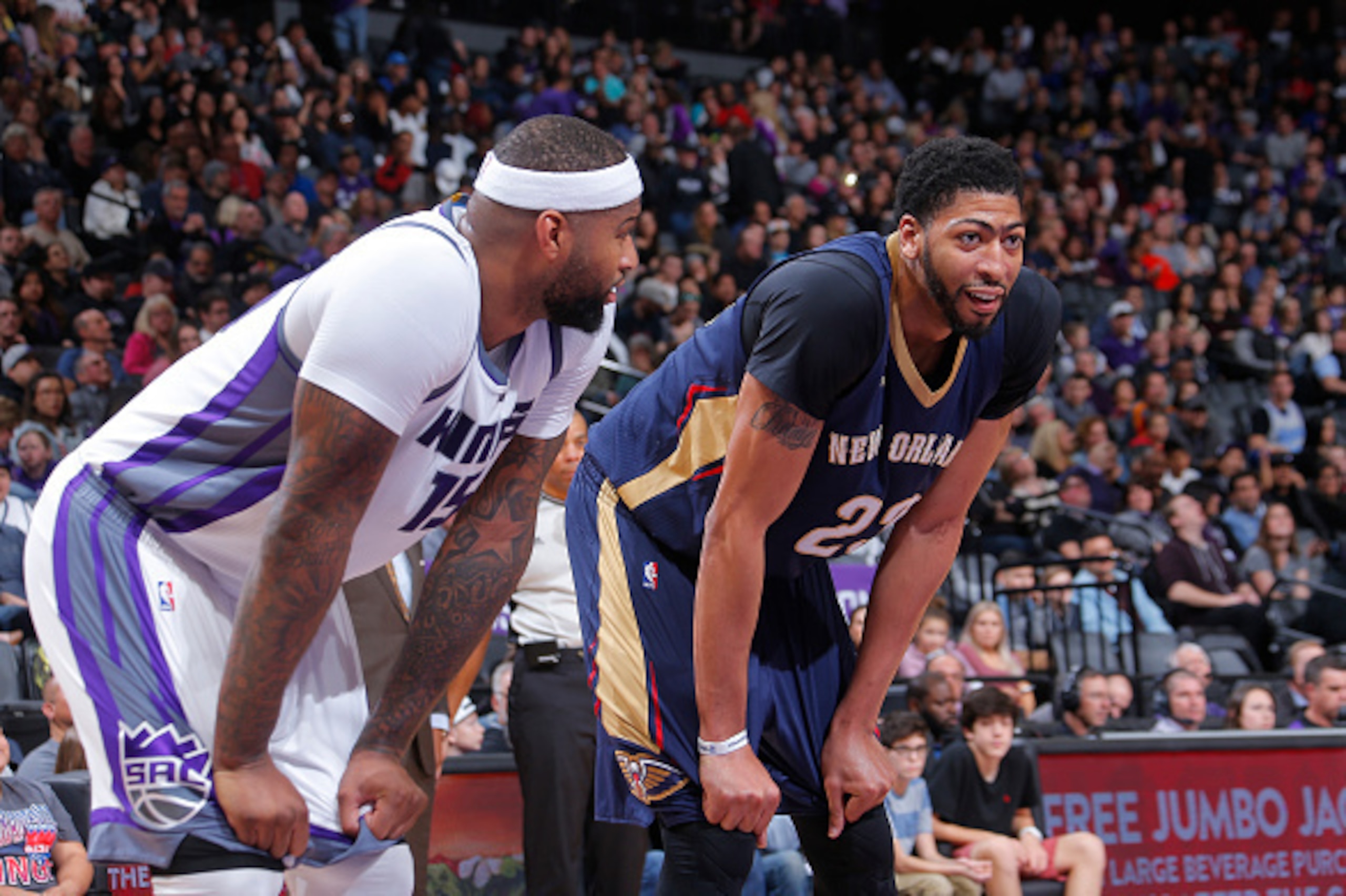 SACRAMENTO, CA - FEBRUARY 12: DeMarcus Cousins #15 of the Sacramento Kings faces off against Anthony Davis #23 of the New Orleans Pelicans on February 12, 2017 at Golden 1 Center in Sacramento, California. NOTE TO USER: User expressly acknowledges and agr SACRAMENTO, CA - FEBRUARY 12: DeMarcus Cousins #15 of the Sacramento Kings faces off against Anthony Davis #23 of the New Orleans Pelicans on February 12, 2017 at Golden 1 Center in Sacramento, California. NOTE TO USER: User expressly acknowledges and agr