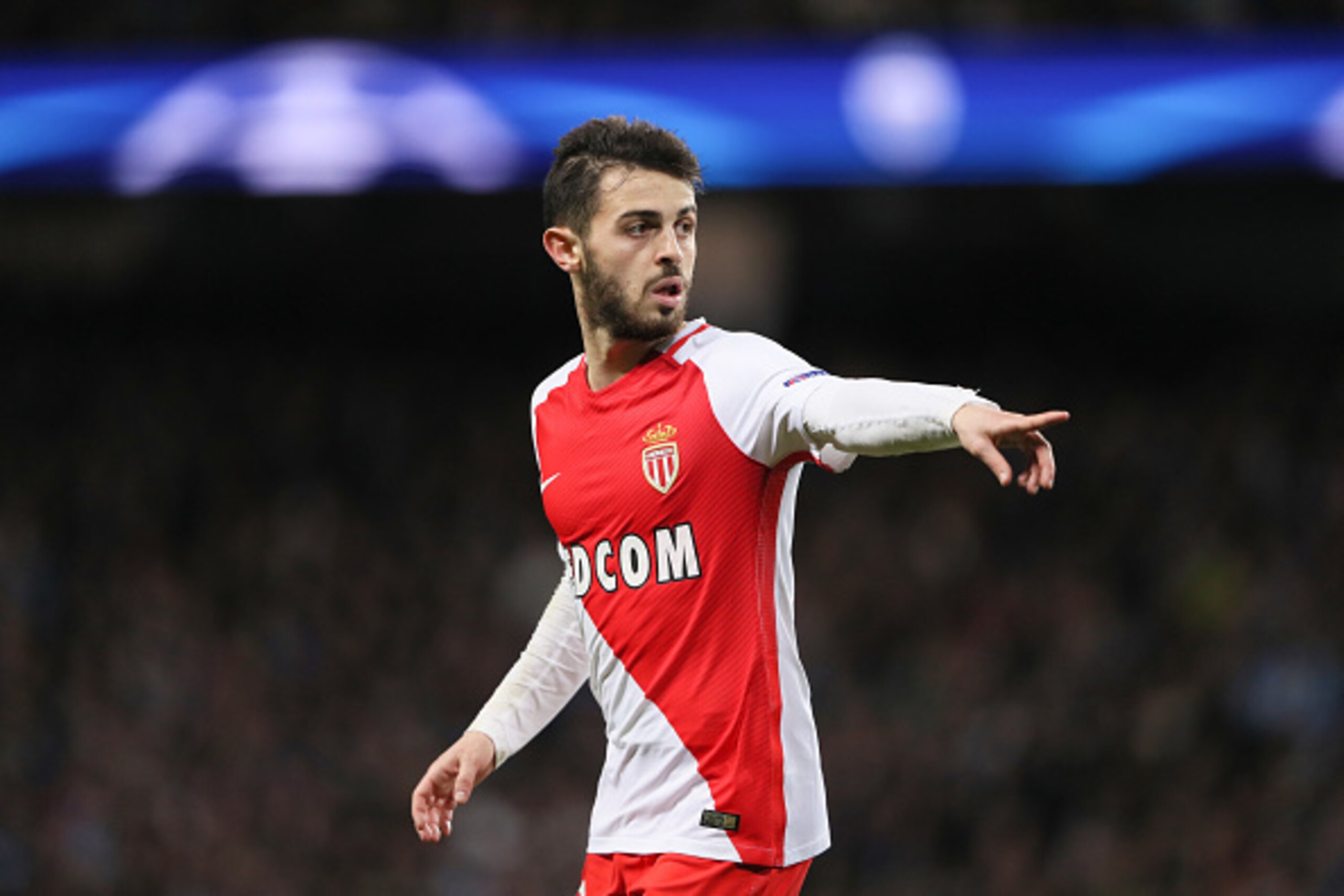 MANCHESTER, ENGLAND - FEBRUARY 21: Bernardo Silva of AS Monaco during the UEFA Champions League Round of 16 first leg match between Manchester City FC and AS Monaco at Etihad Stadium on February 21, 2017 in Manchester, United Kingdom. (Photo by Matthew As