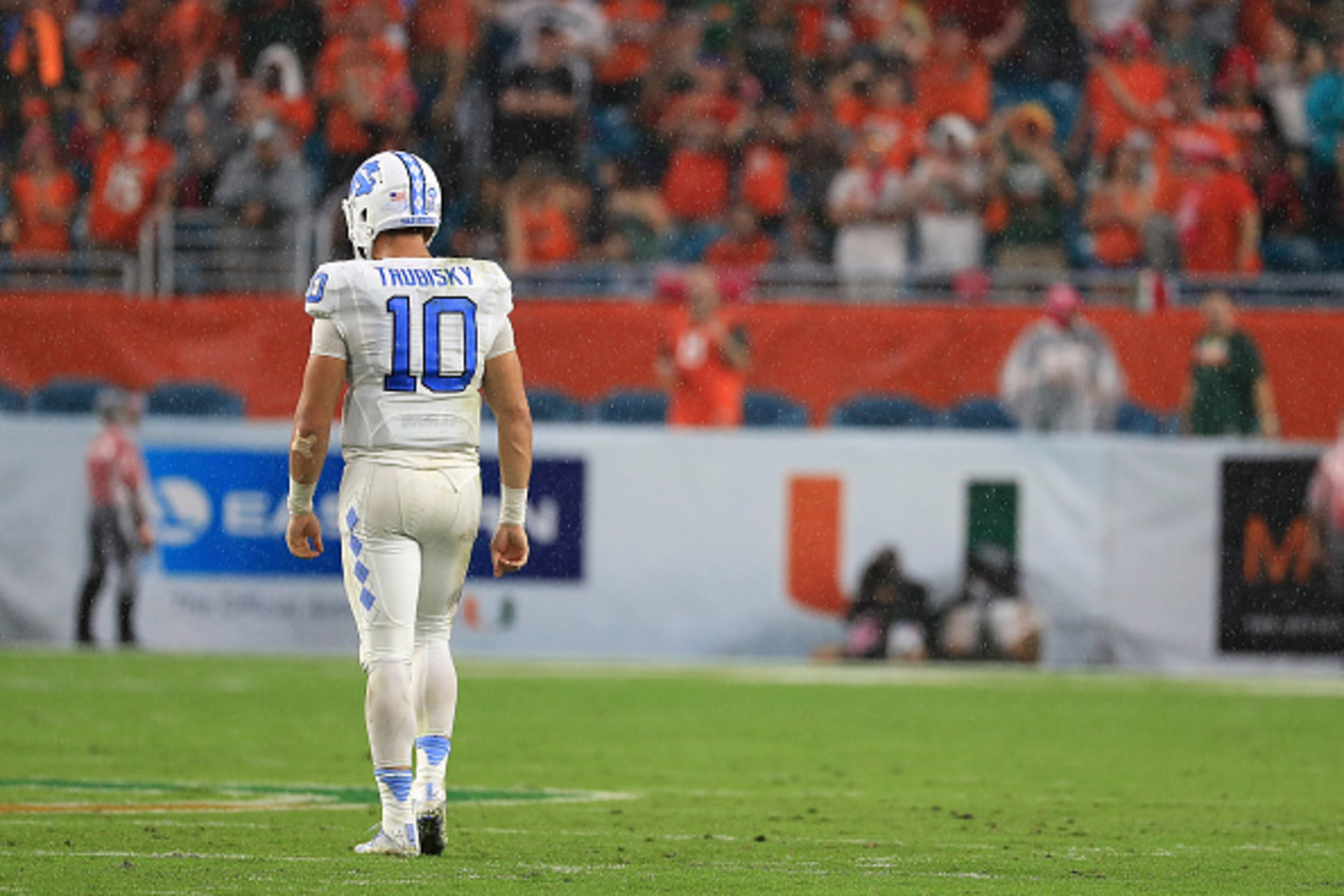 MIAMI GARDENS, FL - OCTOBER 15: Mitch Trubisky #10 of the North Carolina Tar Heels looks on during a game against the Miami Hurricanes at Hard Rock Stadium on October 15, 2016 in Miami Gardens, Florida. (Photo by Mike Ehrmann/Getty Images) MIAMI GARDENS, FL - OCTOBER 15: Mitch Trubisky #10 of the North Carolina Tar Heels looks on during a game against the Miami Hurricanes at Hard Rock Stadium on October 15, 2016 in Miami Gardens, Florida. (Photo by Mike Ehrmann/Getty Images)