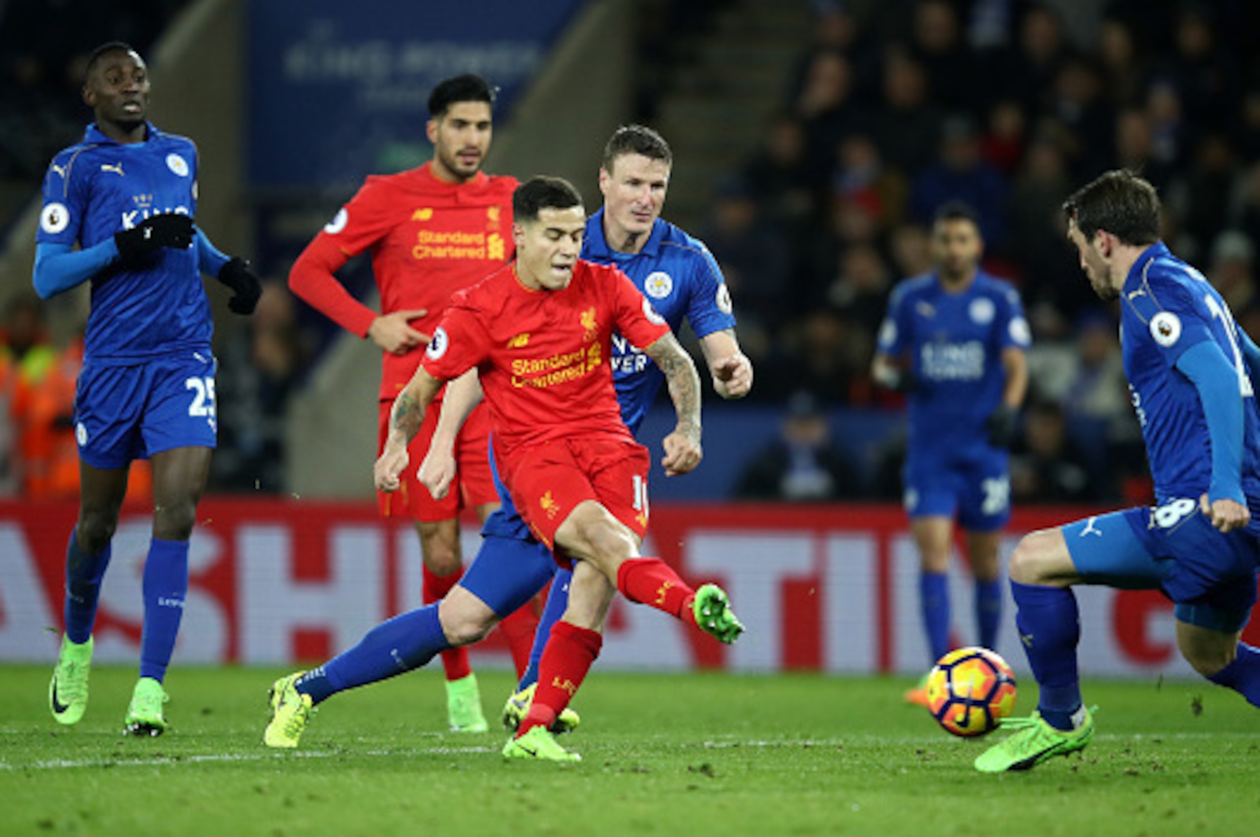 LEICESTER, ENGLAND - FEBRUARY 27:  Philippe Coutinho of Liverpool scores his sides first goal during the Premier League match between Leicester City and Liverpool at The King Power Stadium on February 27, 2017 in Leicester, England.  (Photo by Julian Finn