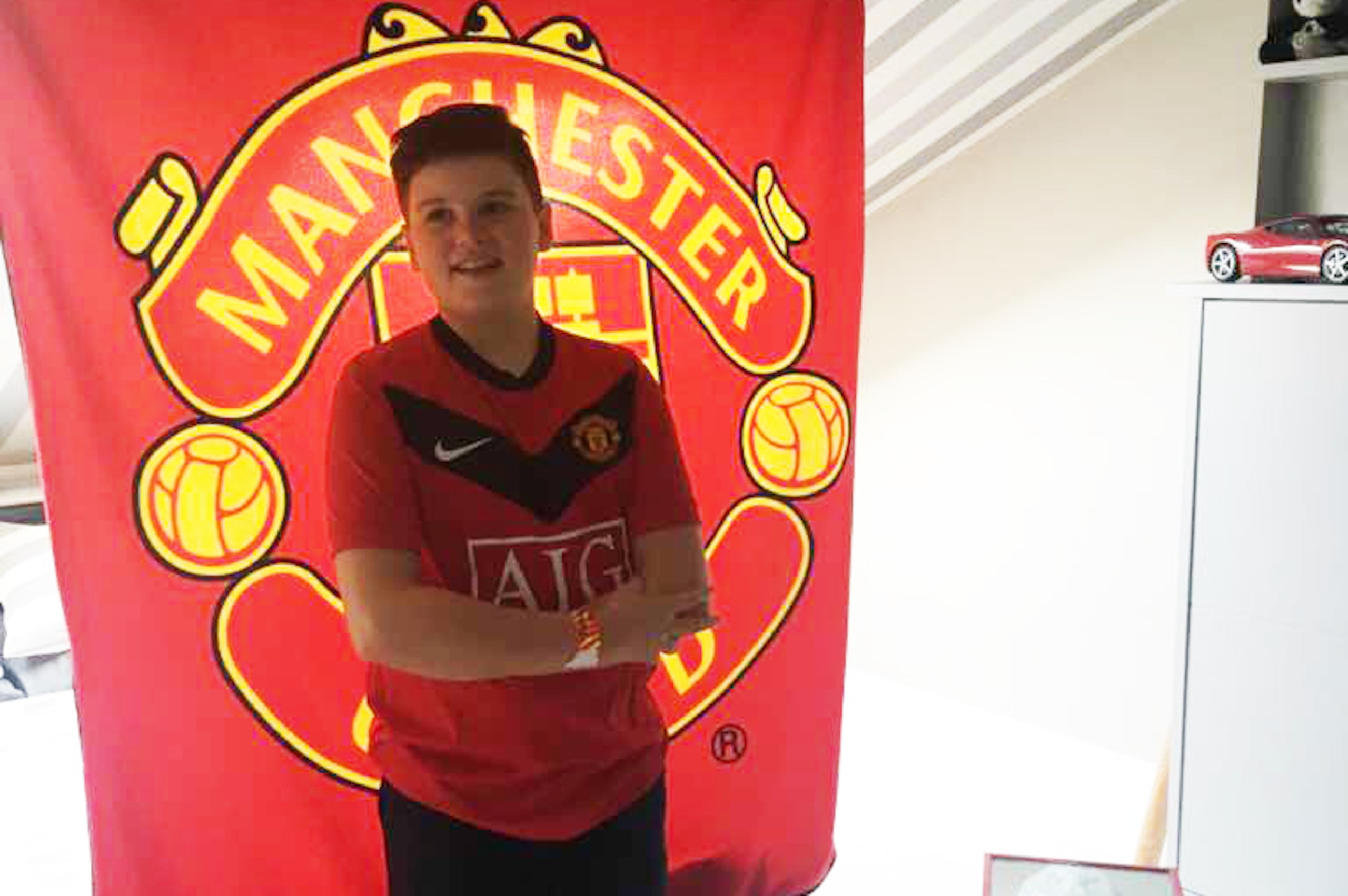 United fan Roman