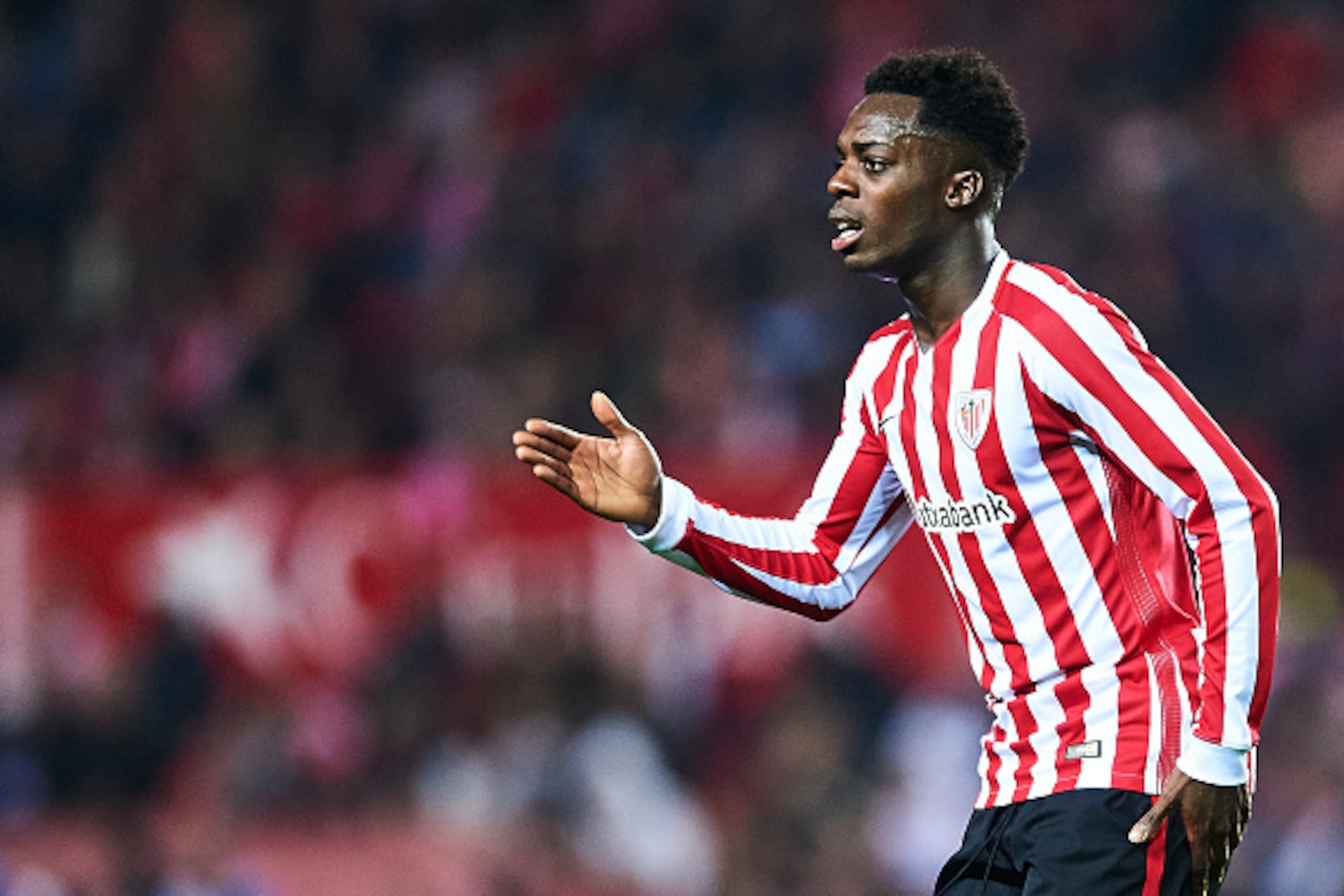 SEVILLE, SPAIN - MARCH 02:  Inaki Williams of Athletic Club looks on during the La Liga match between Sevilla FC and Athletic Club de Bilbao at Estadio Ramon Sanchez Pizjuan on March 02, 2017 in Seville, Spain.  (Photo by Aitor Alcalde Colomer/Getty Image