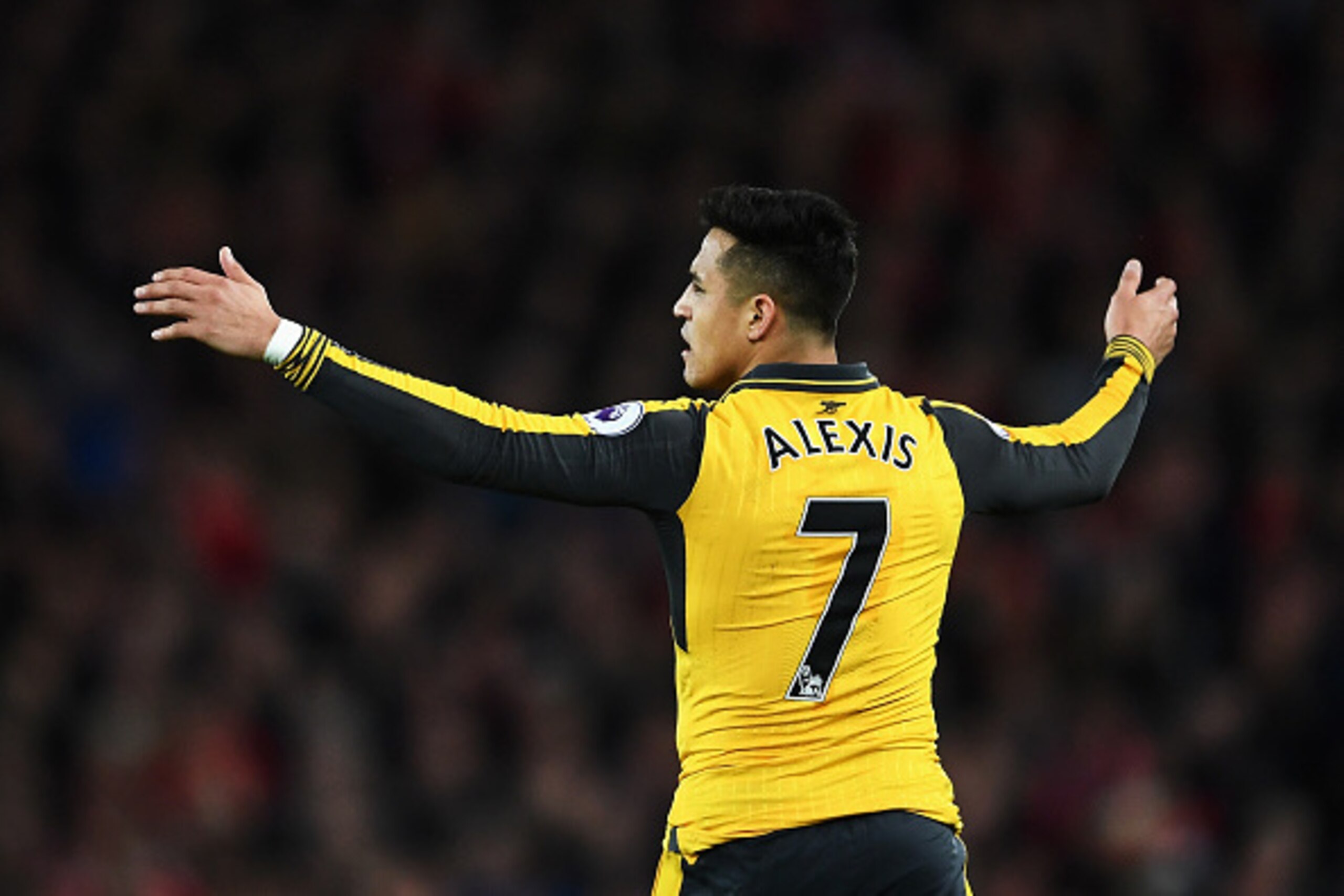 LIVERPOOL, ENGLAND - MARCH 04:  Alexis Sanchez of Arsenal reacts during the Premier League match between Liverpool and Arsenal at Anfield on March 4, 2017 in Liverpool, England.  (Photo by Laurence Griffiths/Getty Images)