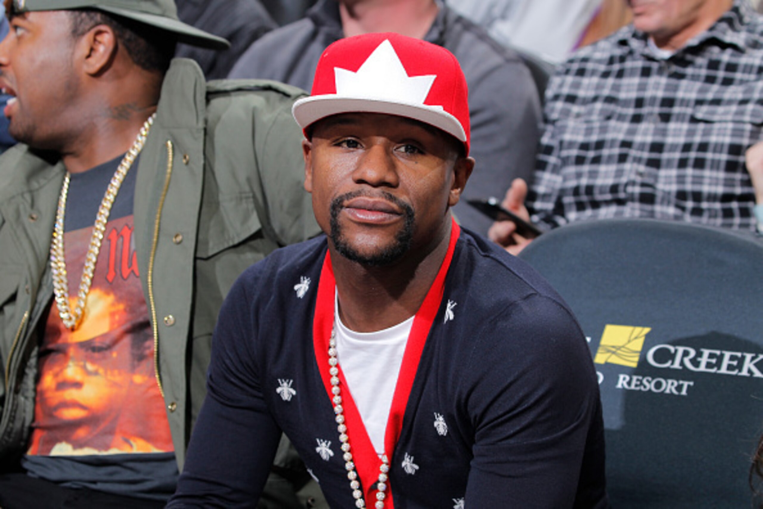 SACRAMENTO, CA - FEBRUARY 8: American boxer Floyd Mayweather attends the game between the Boston Celtics and Sacramento Kings on February 8, 2017 at Golden 1 Center in Sacramento, California. NOTE TO USER: User expressly acknowledges and agrees that, by d SACRAMENTO, CA - FEBRUARY 8: American boxer Floyd Mayweather attends the game between the Boston Celtics and Sacramento Kings on February 8, 2017 at Golden 1 Center in Sacramento, California. NOTE TO USER: User expressly acknowledges and agrees that, by d