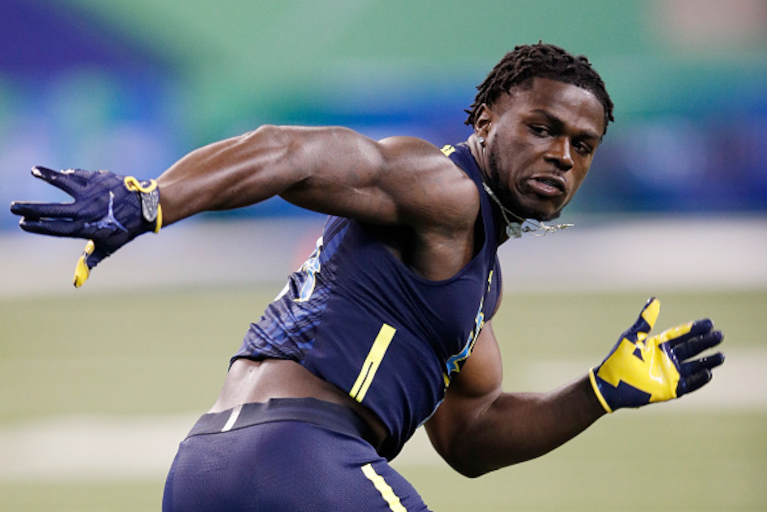 INDIANAPOLIS, IN - MARCH 06: Defensive back Jabrill Peppers of Michigan participates in a drill during day six of the NFL Combine at Lucas Oil Stadium on March 6, 2017 in Indianapolis, Indiana. (Photo by Joe Robbins/Getty Images)