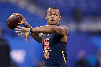 INDIANAPOLIS, IN - MARCH 04: Quarterback Deshaun Watson of Clemson throws during a passing drill on day four of the NFL Combine at Lucas Oil Stadium on March 4, 2017 in Indianapolis, Indiana. (Photo by Joe Robbins/Getty Images)