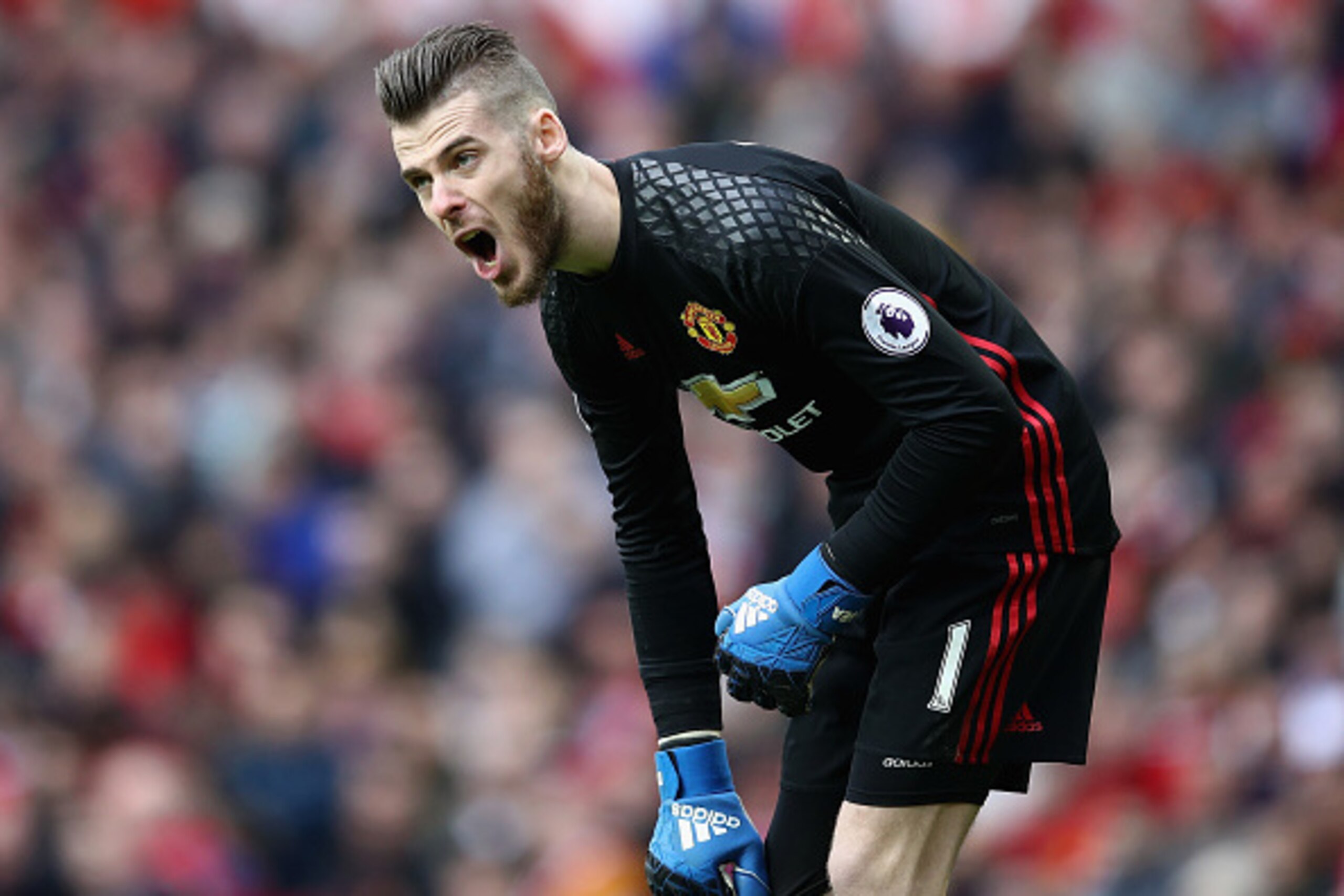MANCHESTER, ENGLAND - MARCH 04:  Goalkeeper David de Gea of Manchester United shouts instructions during the Premier League match between Manchester United and AFC Bournemouth at Old Trafford on March 4, 2017 in Manchester, England.  (Photo by Julian Finn
