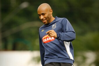 Edinho pictured at a Santos training session in 2010