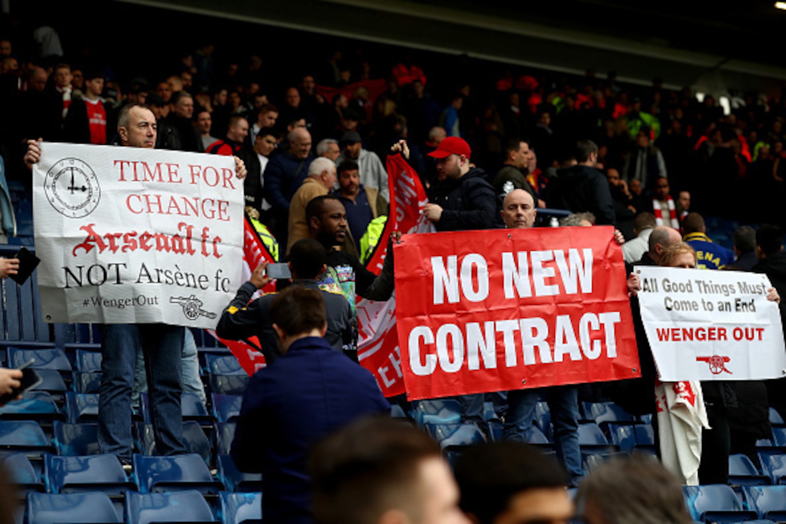 WEST BROMWICH, ENGLAND - MARCH 18:  Arsenal fans display banners during the Premier League match between West Bromwich Albion and Arsenal at The Hawthorns on March 18, 2017 in West Bromwich, England.  (Photo by Matthew Lewis/Getty Images)
