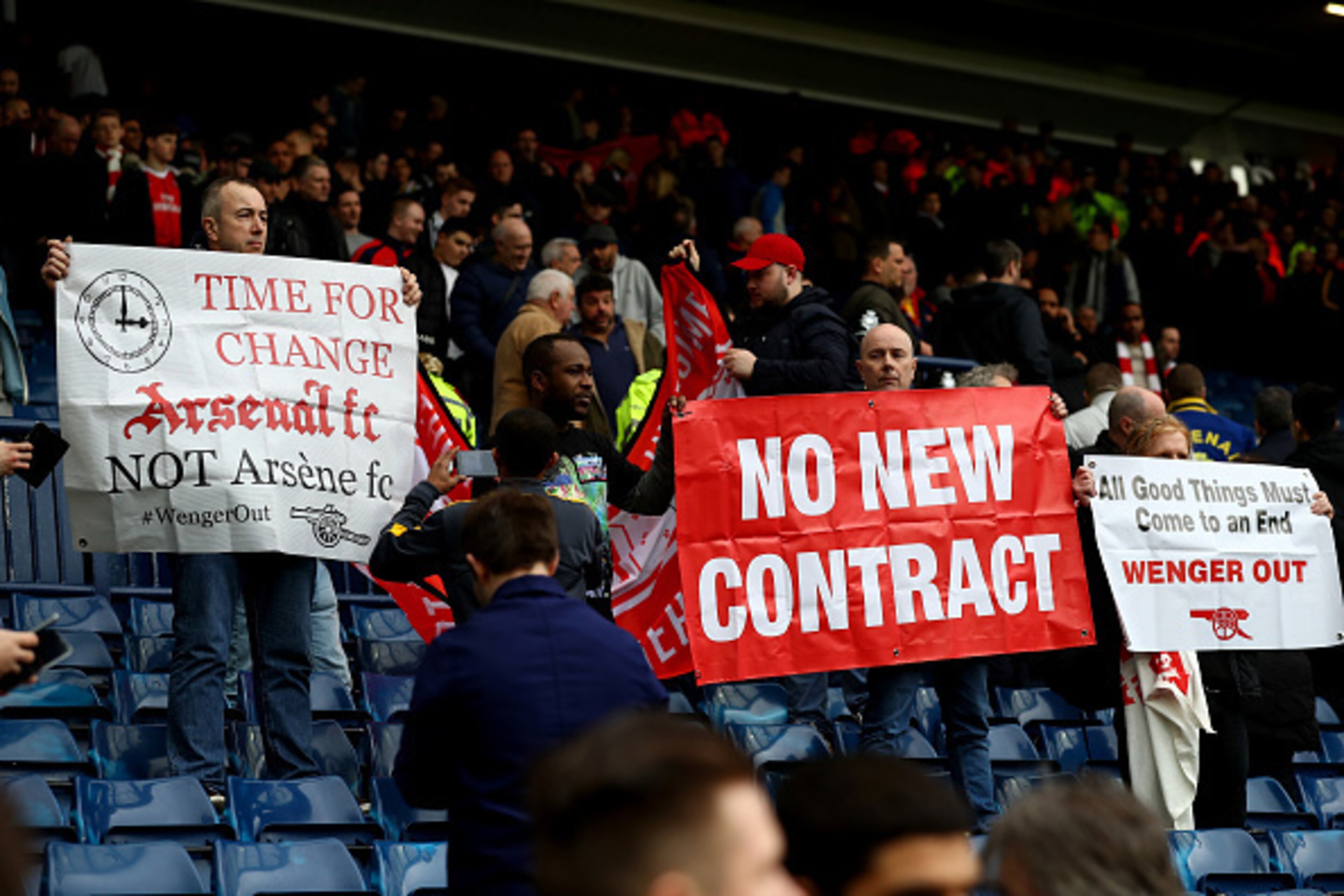 WEST BROMWICH, ENGLAND - MARCH 18:  Arsenal fans display banners during the Premier League match between West Bromwich Albion and Arsenal at The Hawthorns on March 18, 2017 in West Bromwich, England.  (Photo by Matthew Lewis/Getty Images)