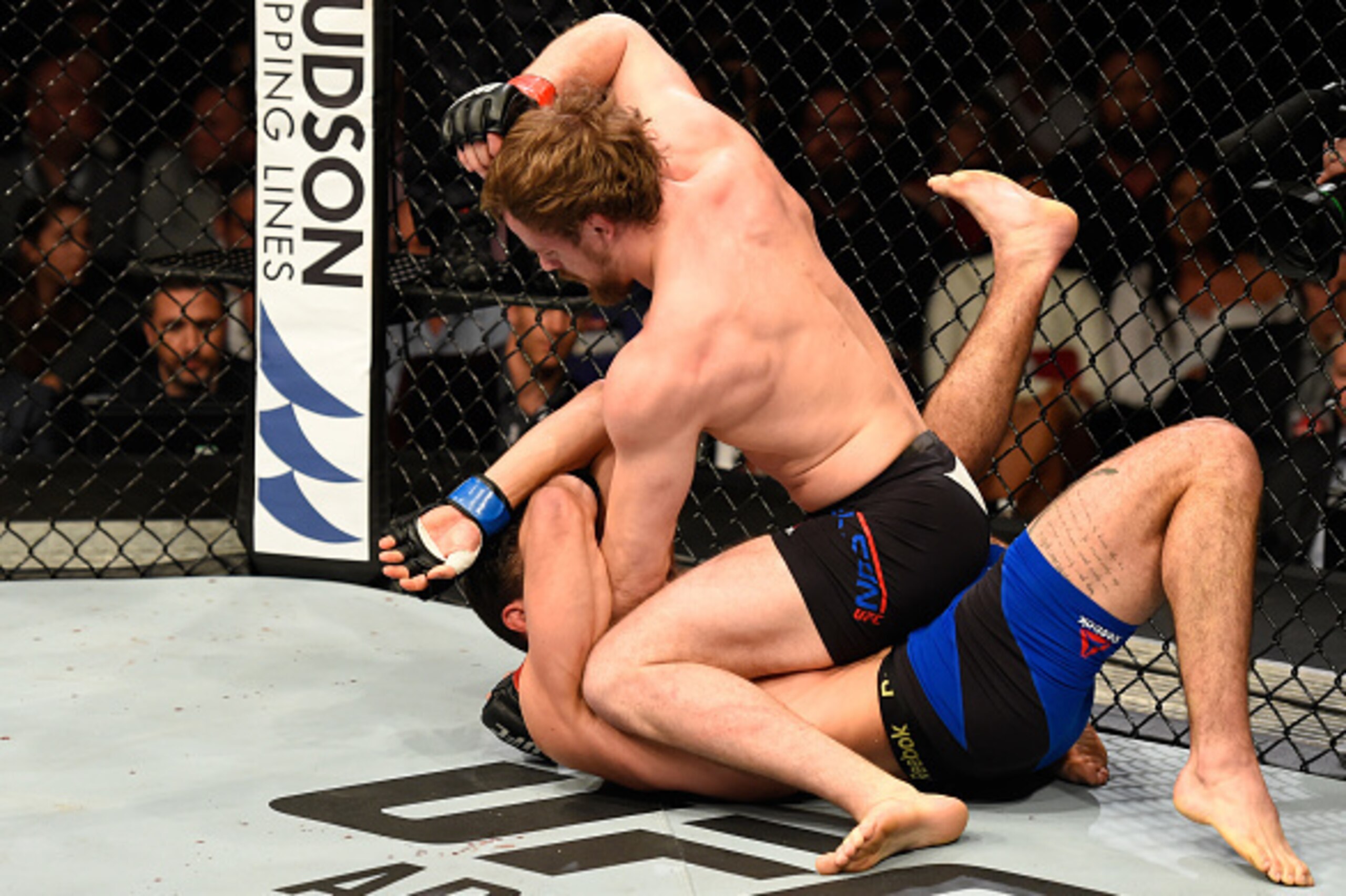 LONDON, ENGLAND - MARCH 18:  Gunnar Nelson of Iceland (top) punches Alan Jouban of the United States in their welterweight fight during the UFC Fight Night event at The O2 arena on March 18, 2017 in London, England. (Photo by Josh Hedges/Zuffa LLC/Zuffa L